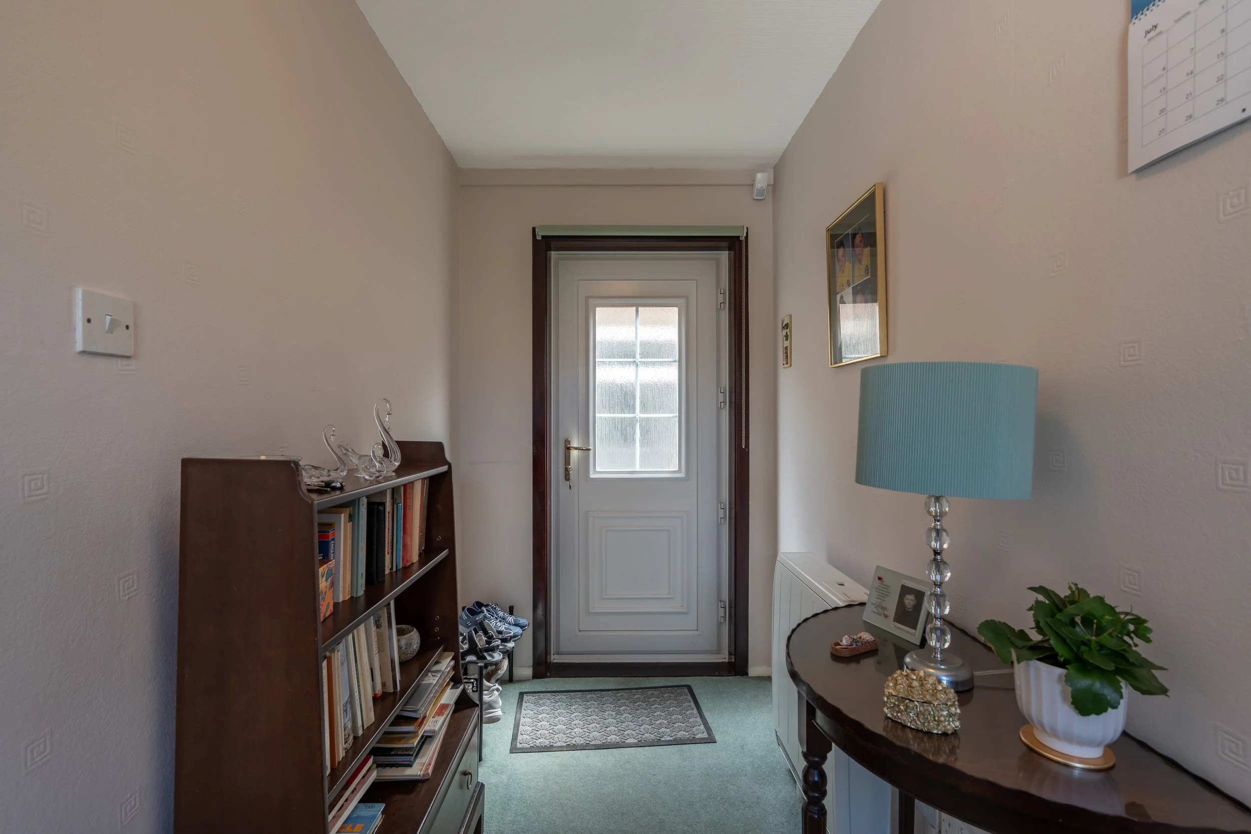 12 Churchway-19.jpg