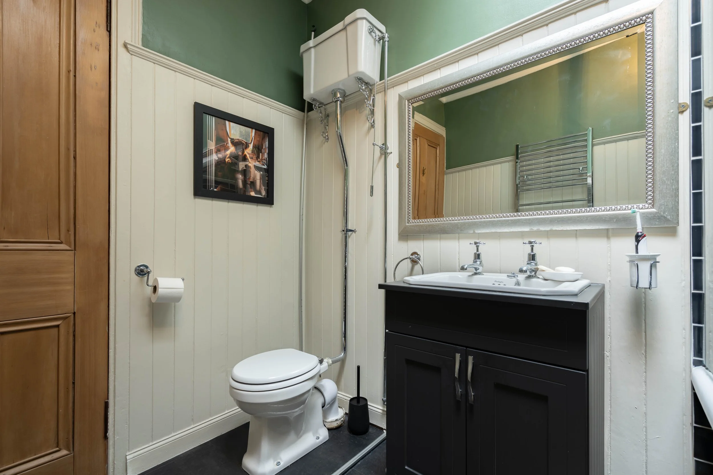 2-1 9 Kirklee Terrace-28.jpg