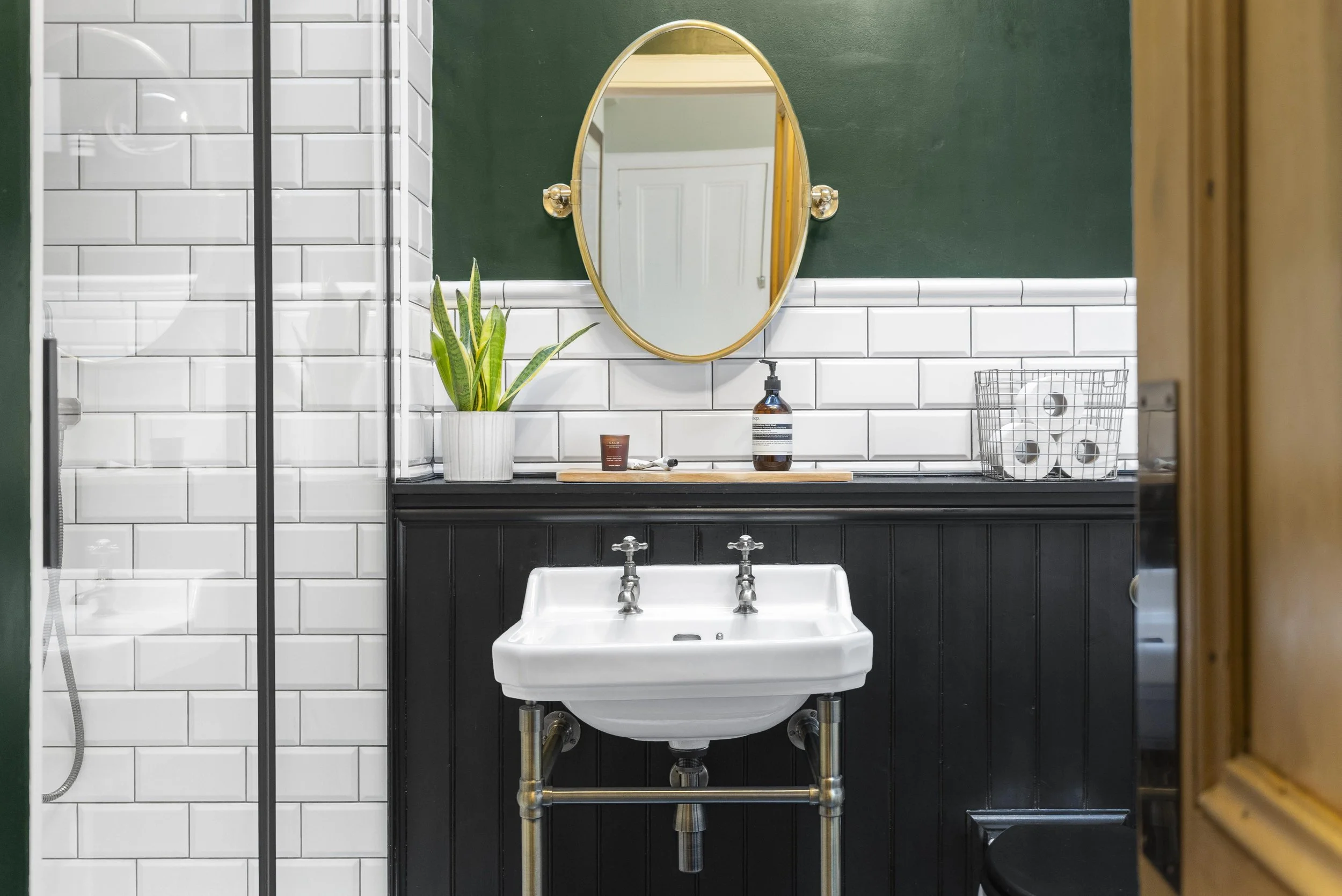 60-3 Palmerston Place-16.jpg