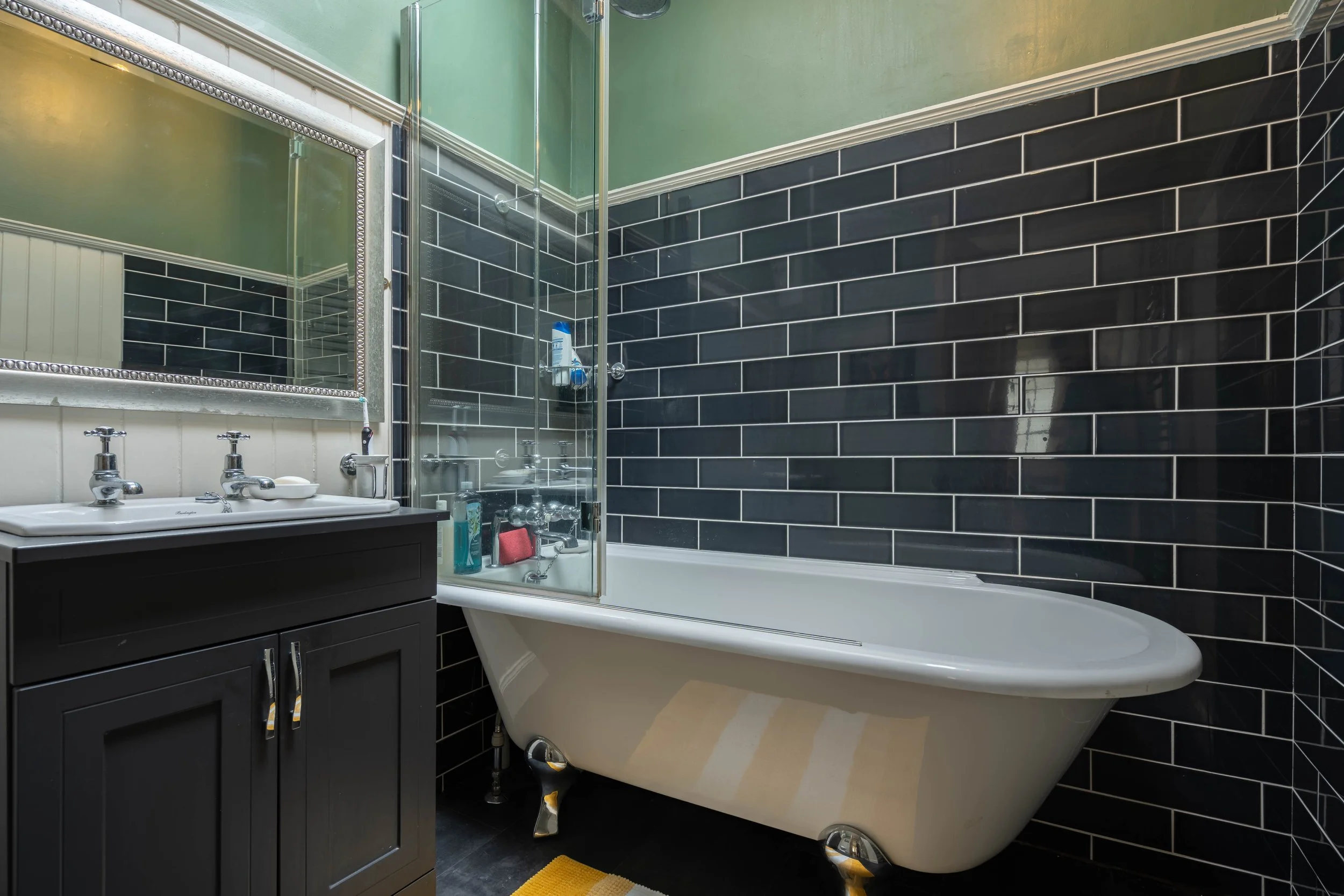 2-1 9 Kirklee Terrace-26.jpg