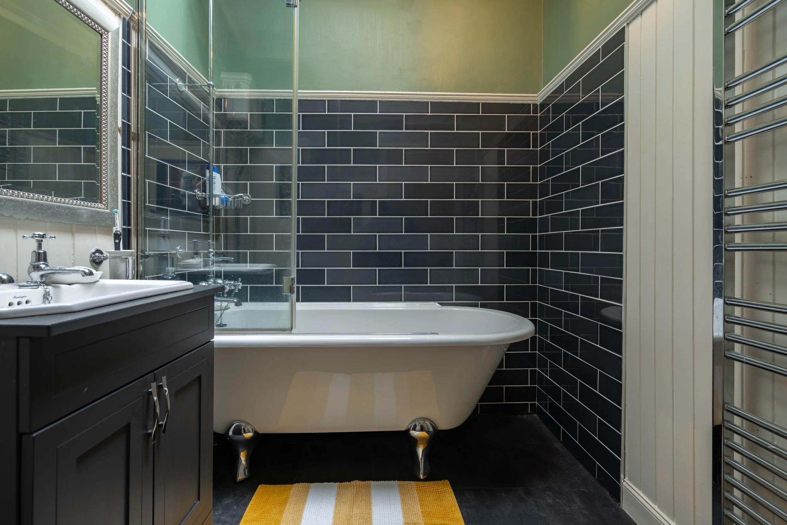 2-1 9 Kirklee Terrace-27.jpg