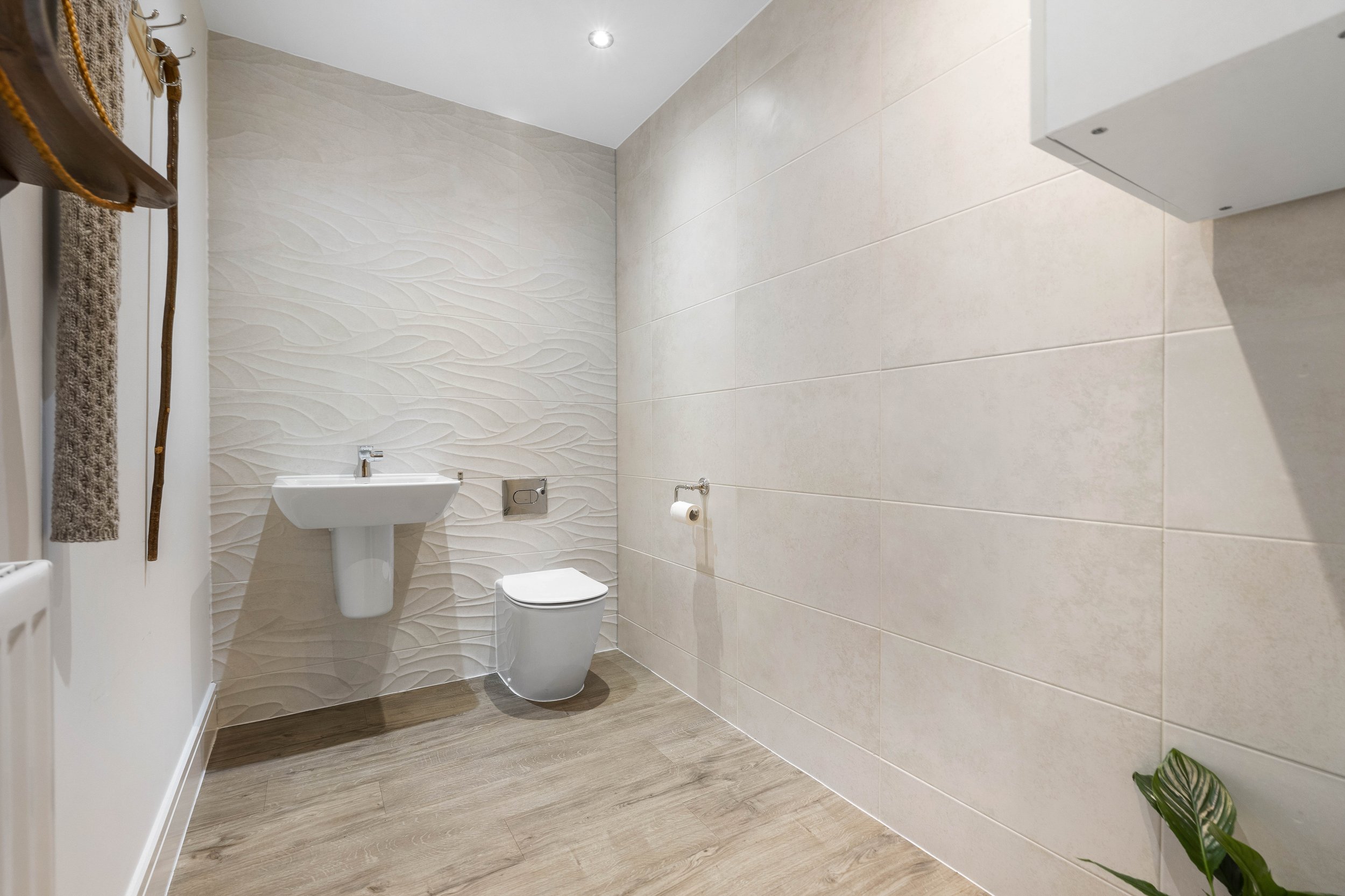 39 Phillips Avenue-25.jpg