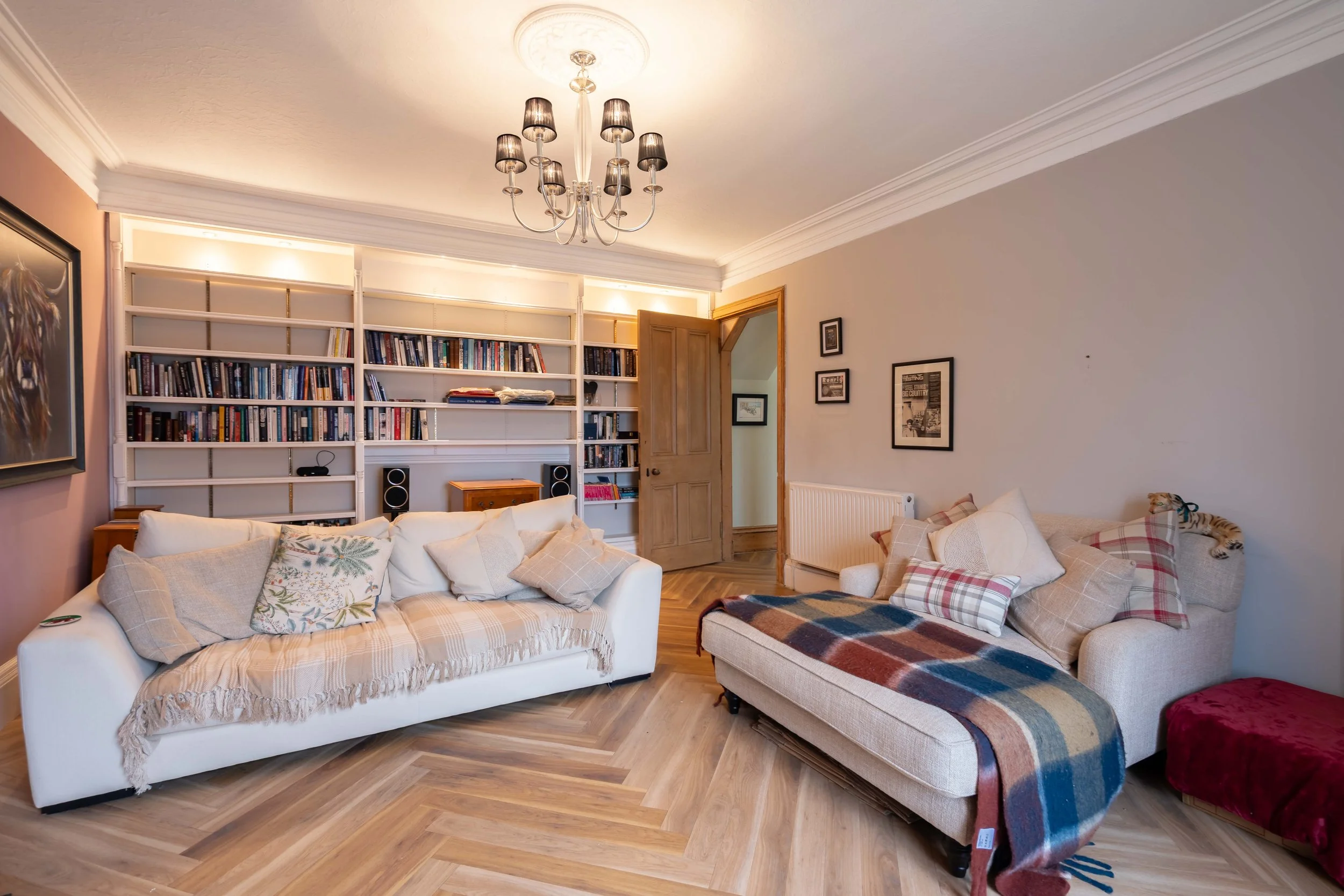 2-1 9 Kirklee Terrace-54.jpg