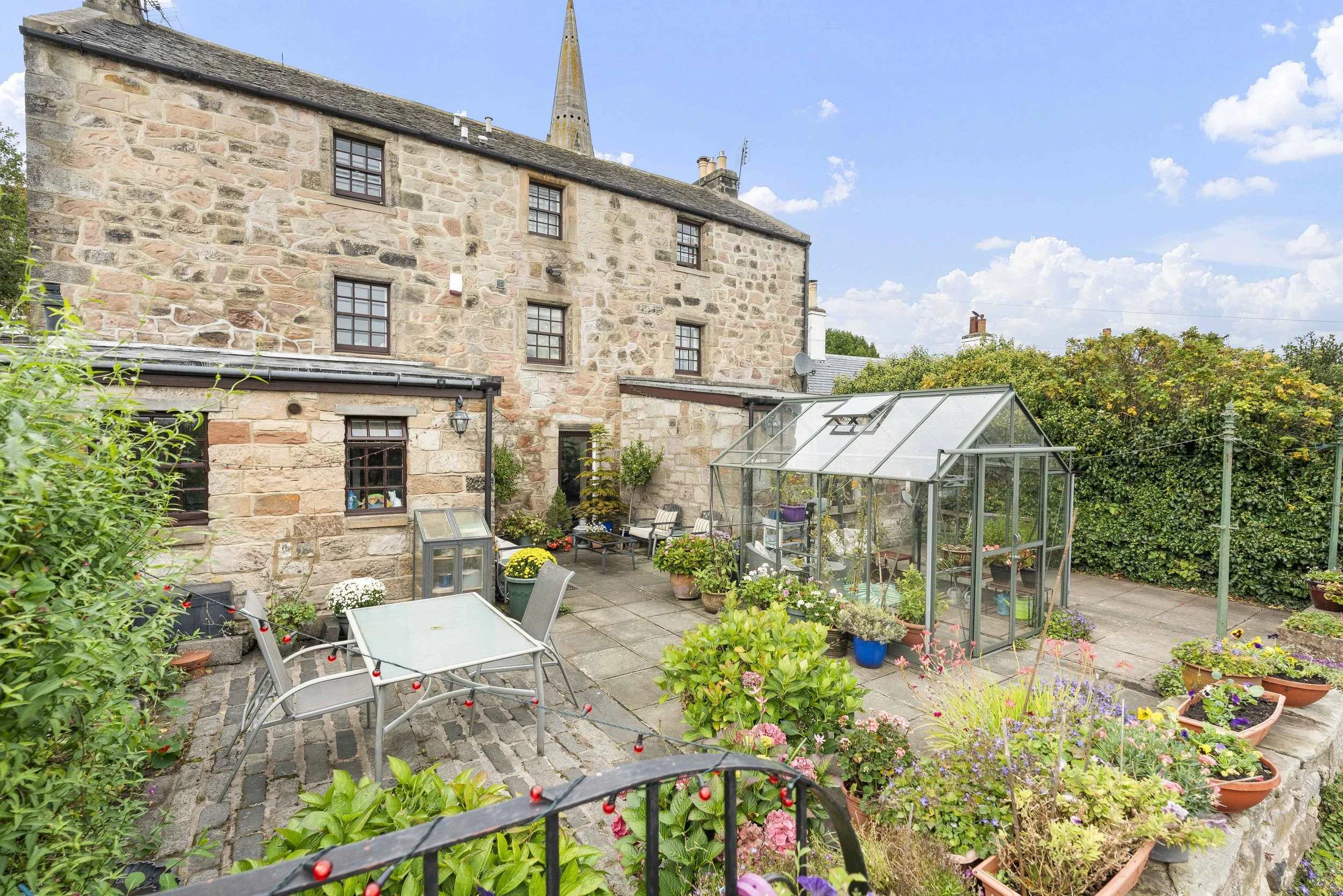 27 High Street Image-17.jpg