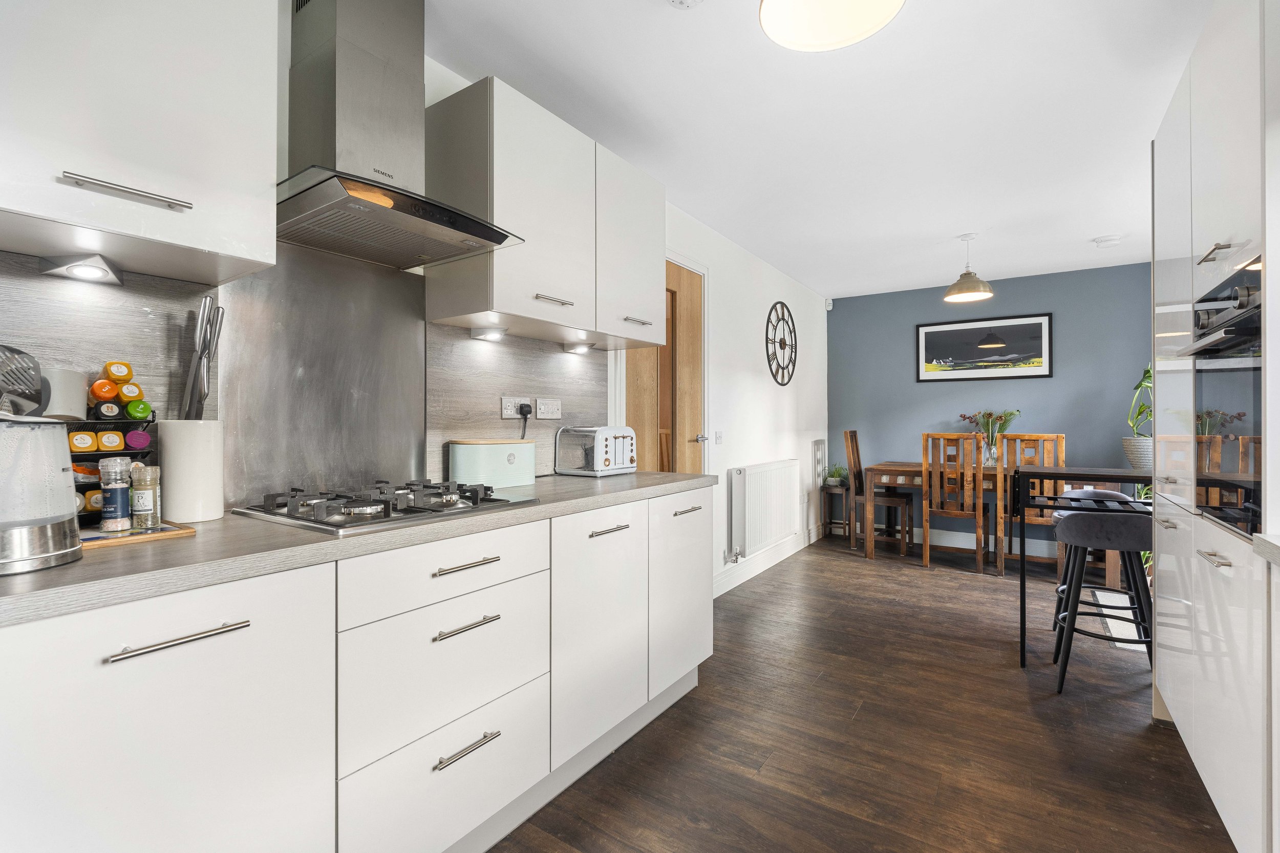 10 Farquharson Image-24.jpg