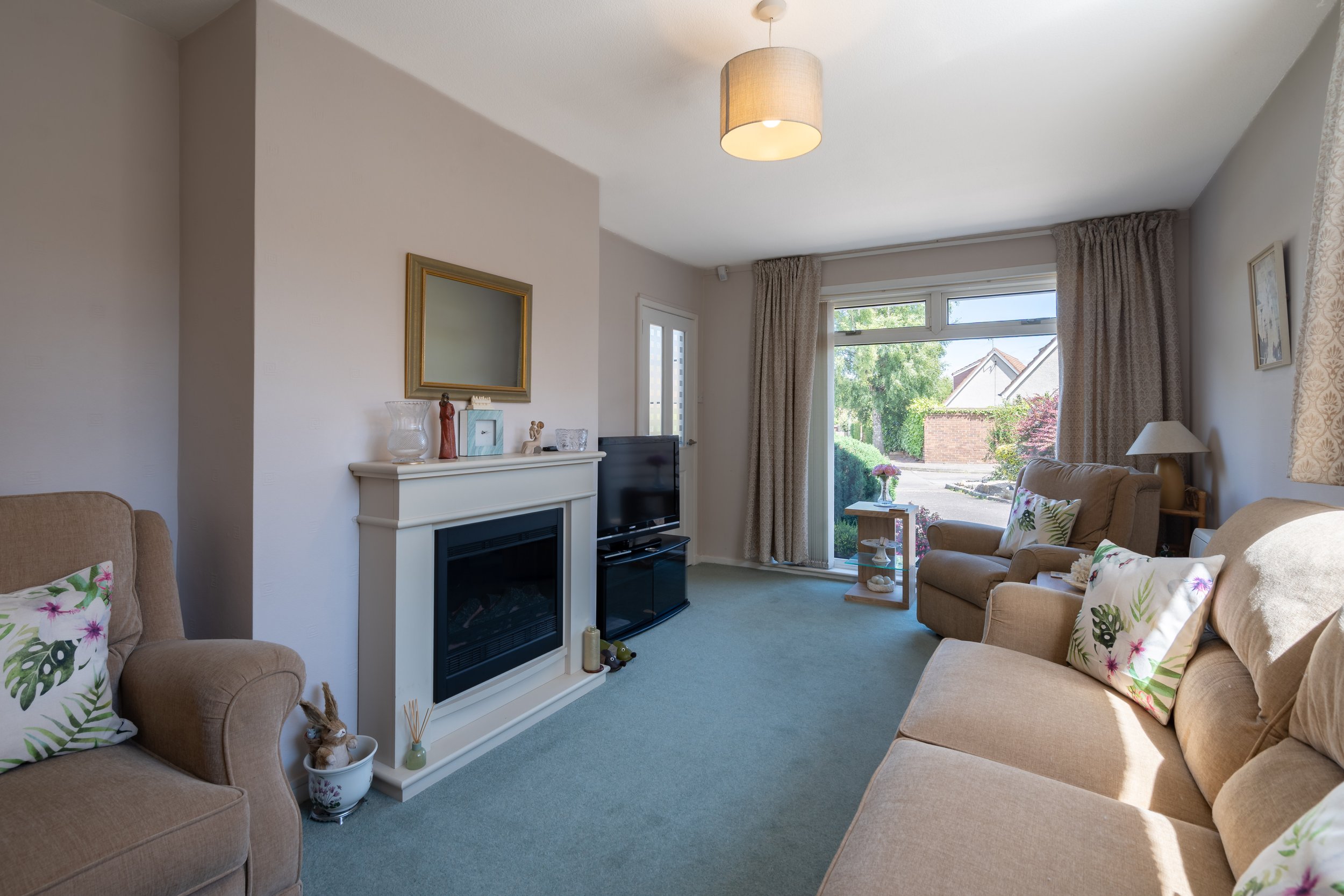 12 Churchway-8.jpg