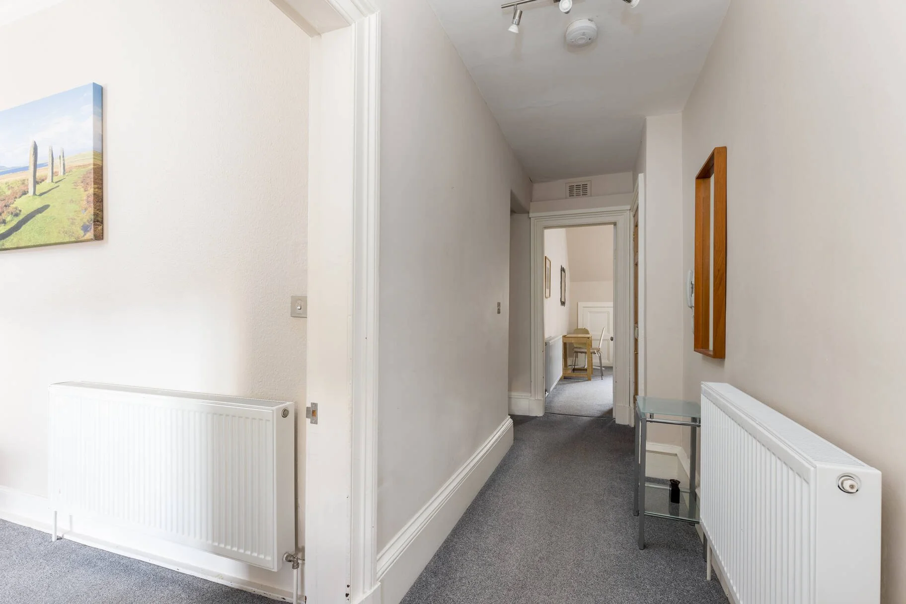 71593_DouglasCres014.jpg