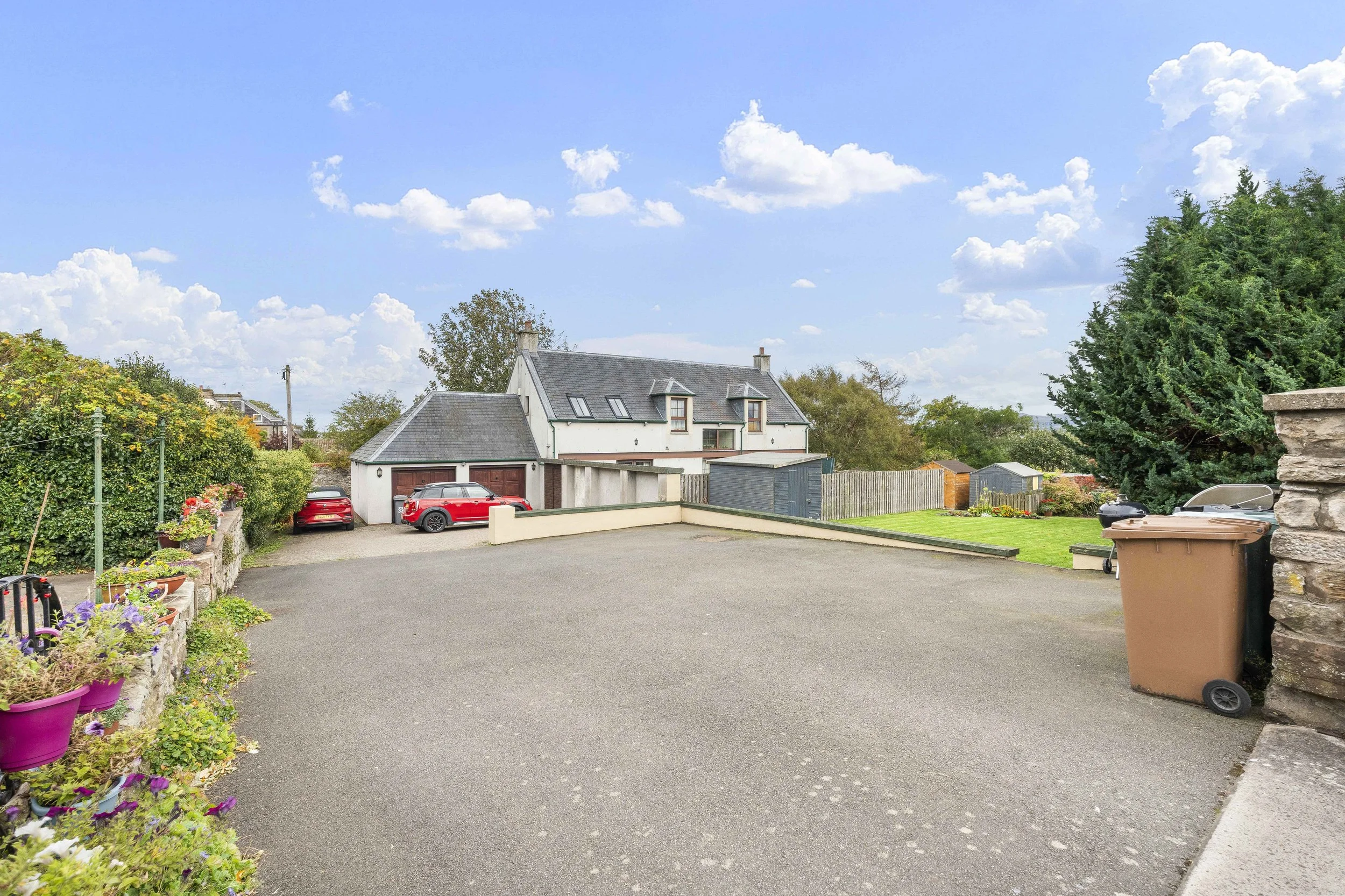 27 High Street Image-16.jpg