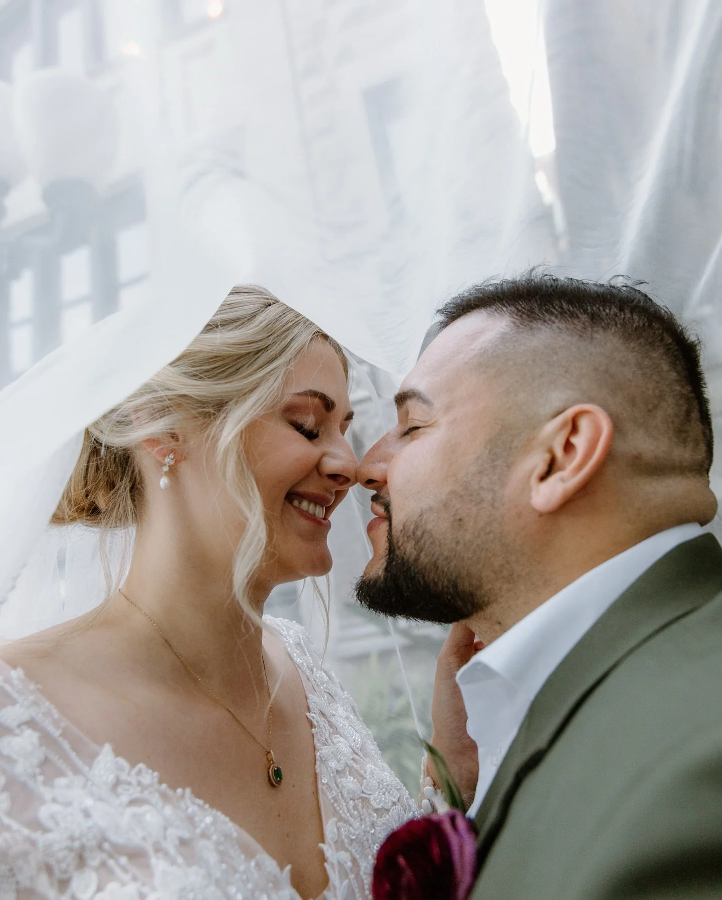 beth + tony&rsquo;s day was full of love! 
it gave vintage galore! 

huge thanks to the vendor team:
photographer: @kcervantes.crtv 
venue: @stanmansion 
day of coordinator/officiant: @destinweddings1 
florals: @f4dweddings 
catering: @chicchefcateri