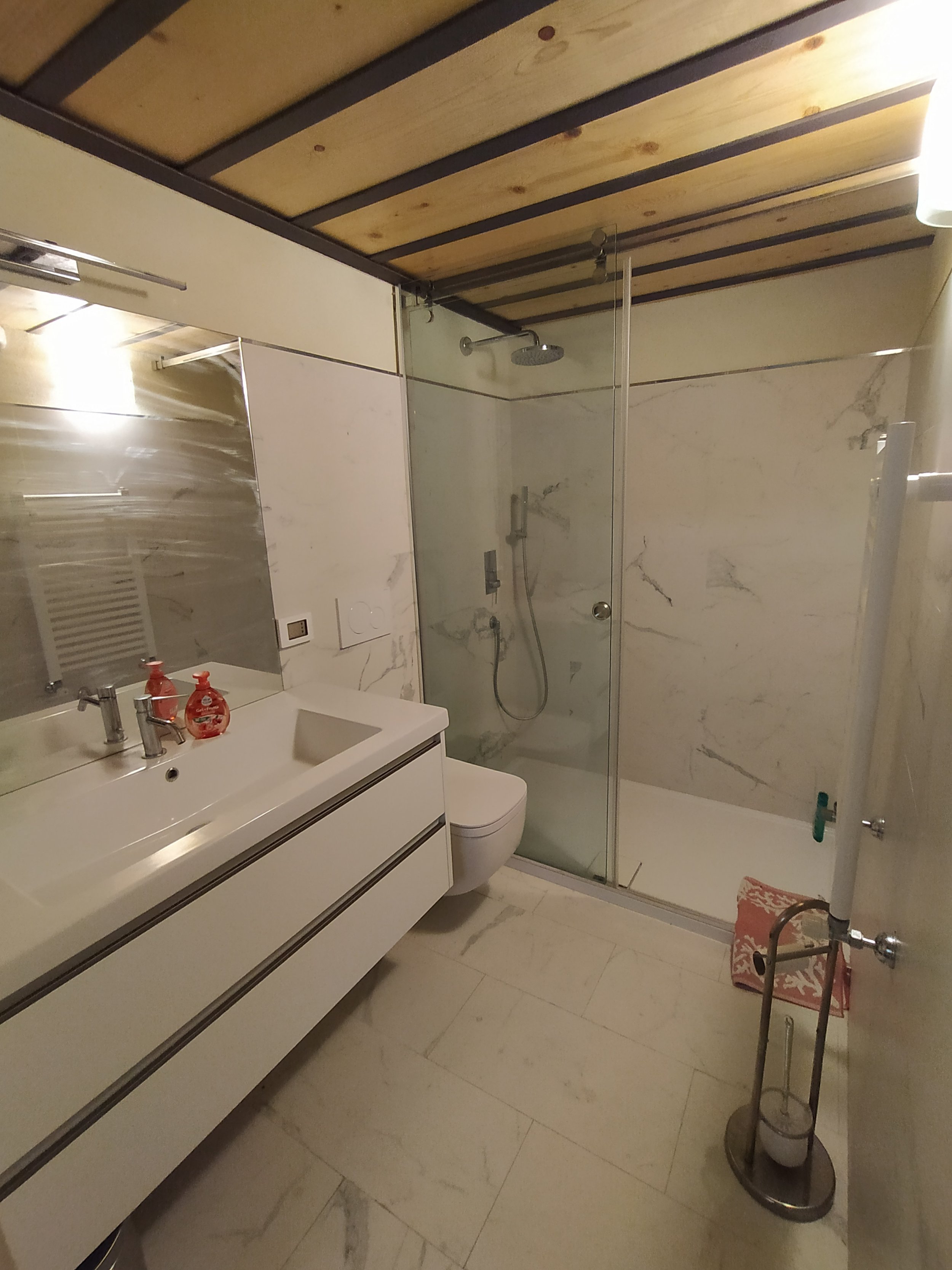 bagno_inferiore2.jpg