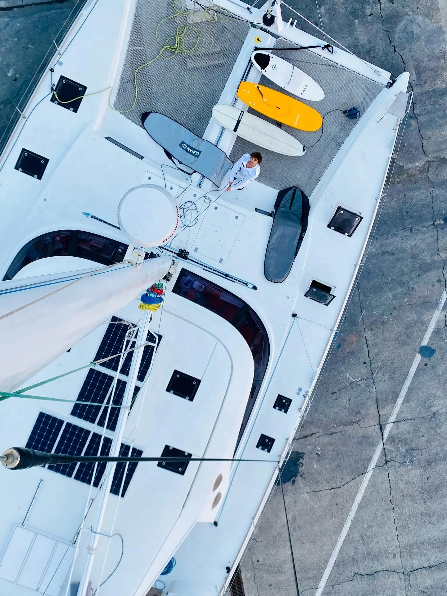 ⚓️&Ccedil;a bosse dur &agrave; bord de MaJoCo! 

On largue les amarres dans moins de 3 semaines ! ⛵️