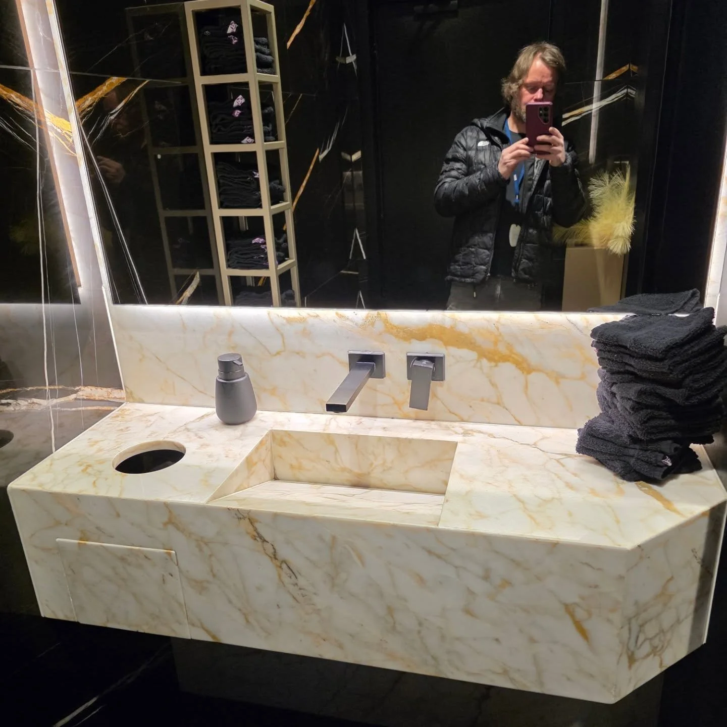 #lioschaan #prenn_marmorwerk