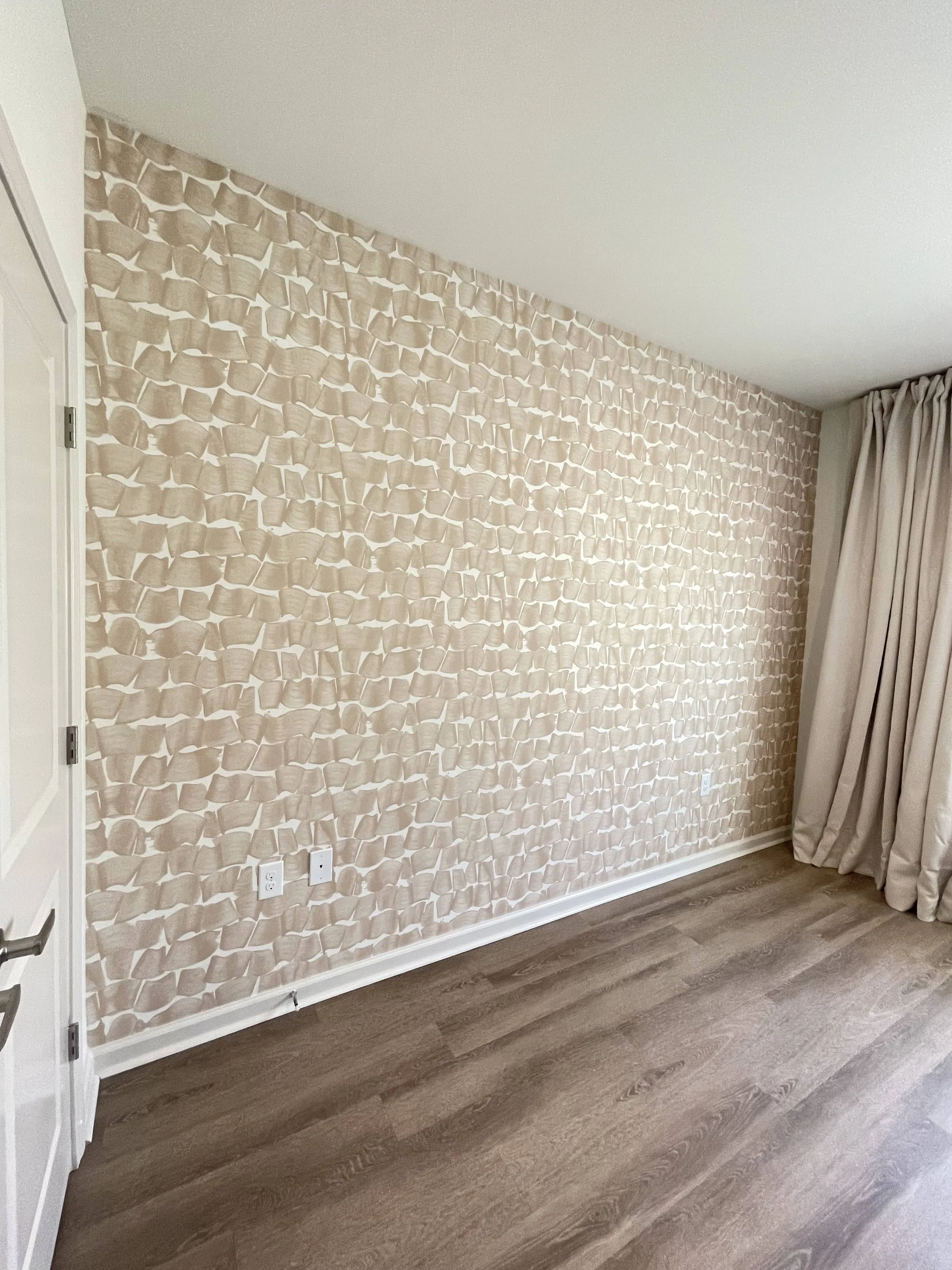 Kifa Wallpaper – Professional Wallpaper Installation in Charlotte, Concord, Cornelius, Davidson, Denver, Harrisburg, Huntersville, Indian Trail, Matthews, Mineral Springs, Mooresville, Mount Mourne, Newell, Pineville & Waxhaw. Locally Trusted, Perfec