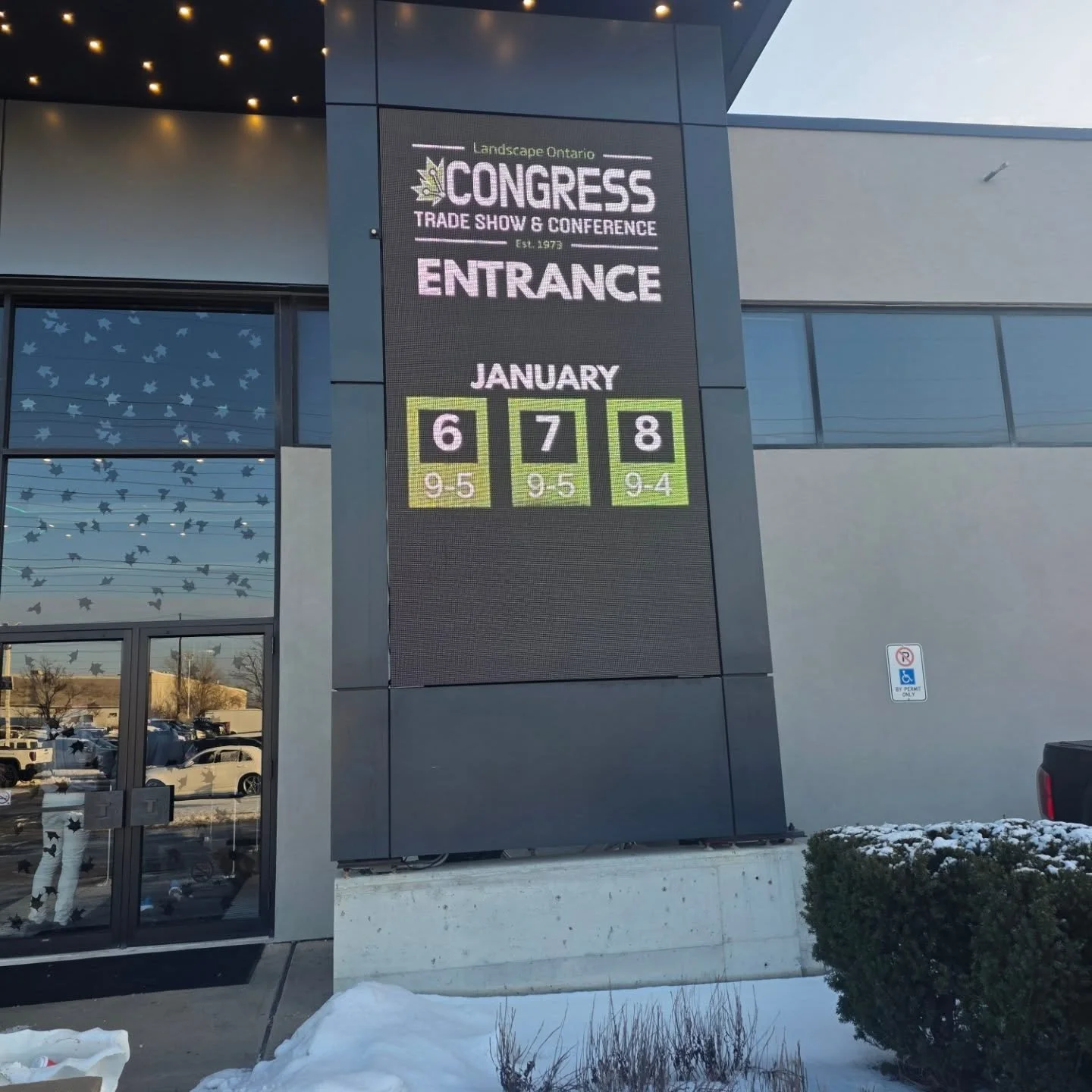 Beauty day for a trip to the landscape show in Toronto. #locongress