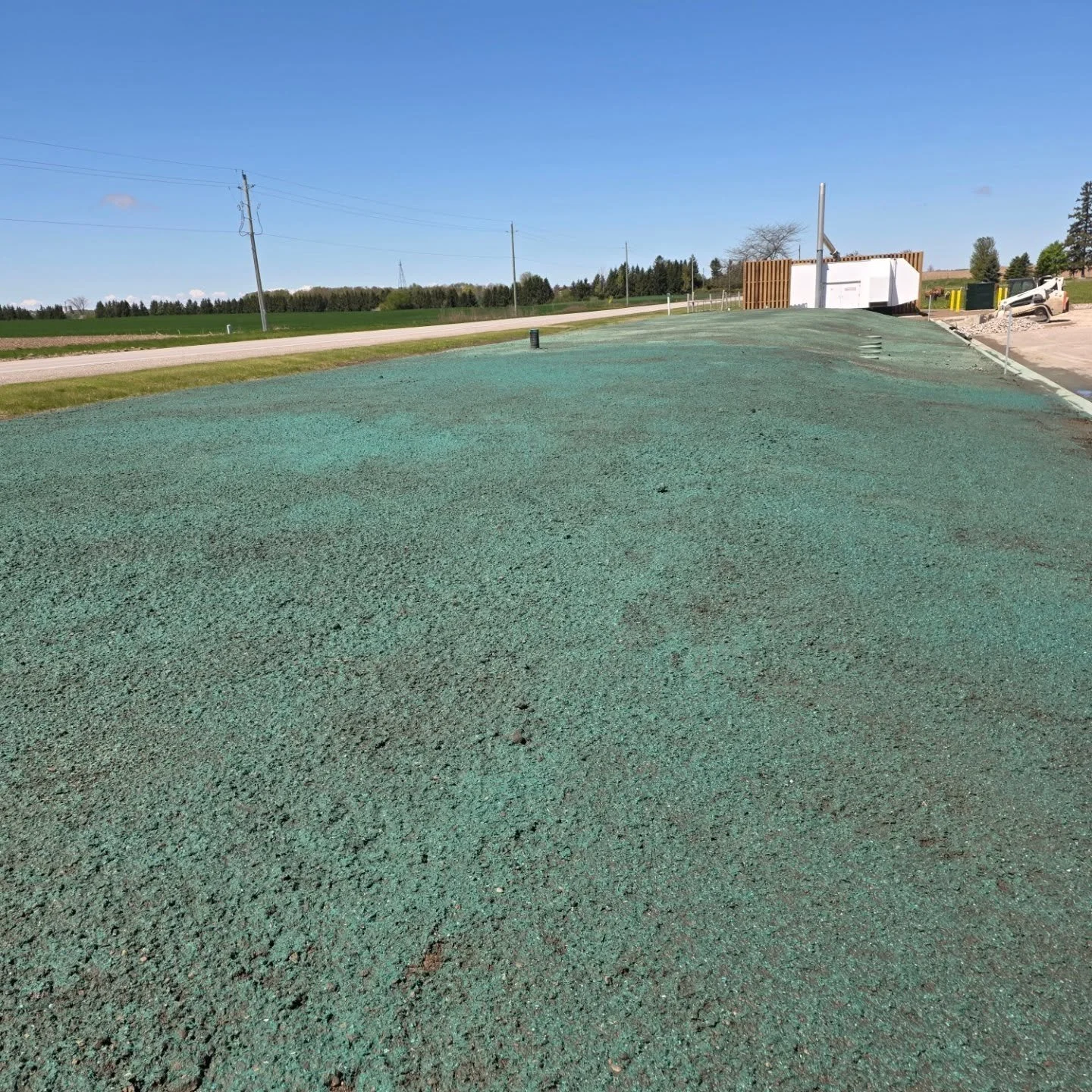 That's a wrap on this close to home hydroseeding project at the @parkhillmeats expansion for @cdnbuildings. #hydroseeding #hydroseedingparkhill #commercialhydroseeding