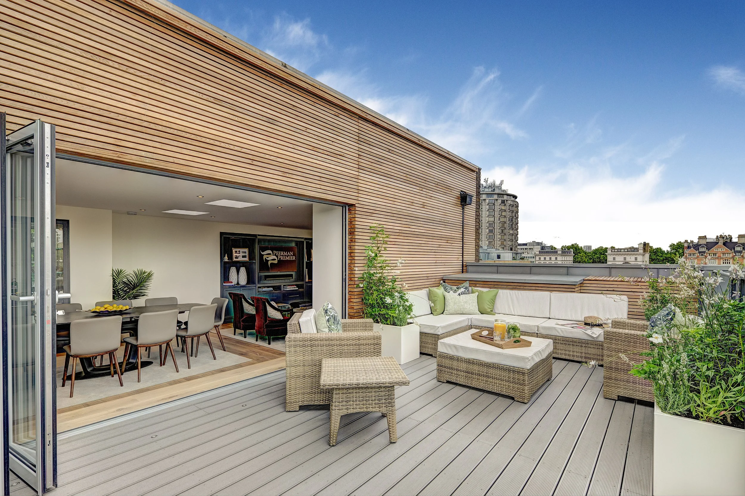 26TH - Roof Terrace - Day3.jpg