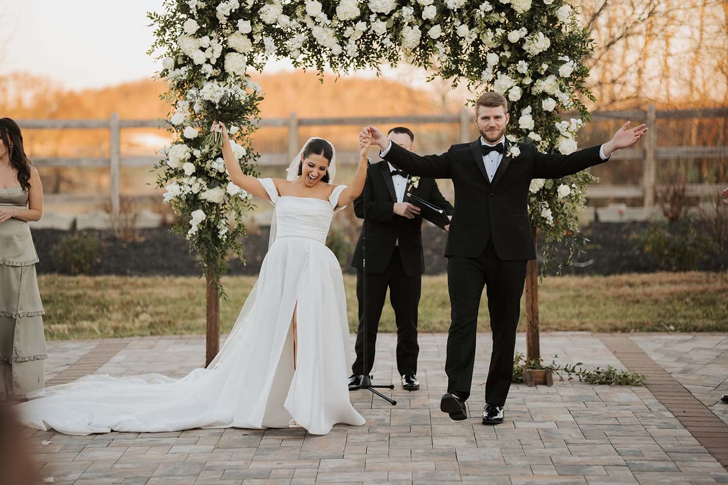 outdoor ceremony options at the barn in hudson valley (2).jpg