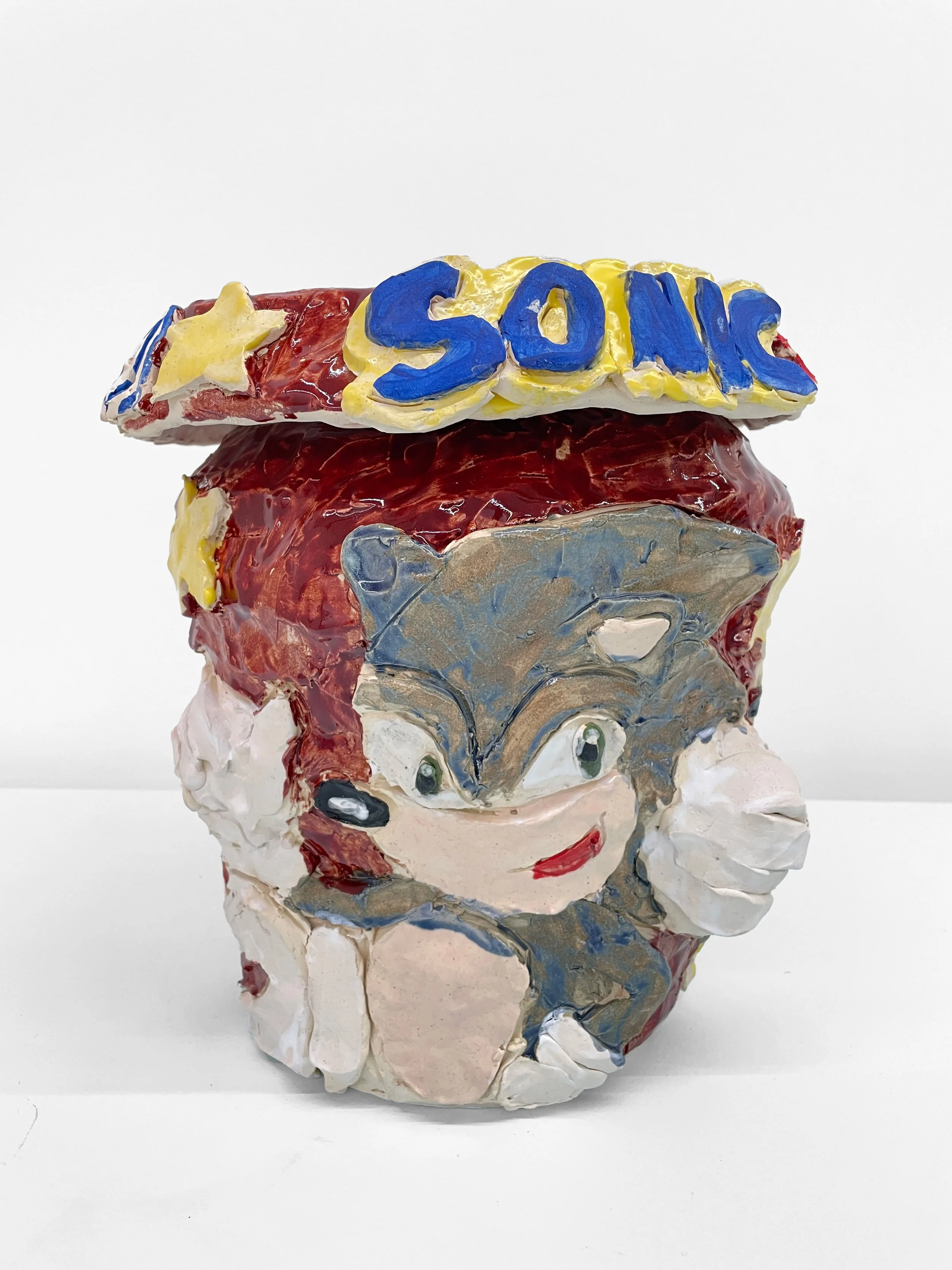  Sonic Onggi , 2023
Stoneware, glaze, and underglaze
30.5 x 30.5 x 30.5 cm | 12 x 12 x 12 in