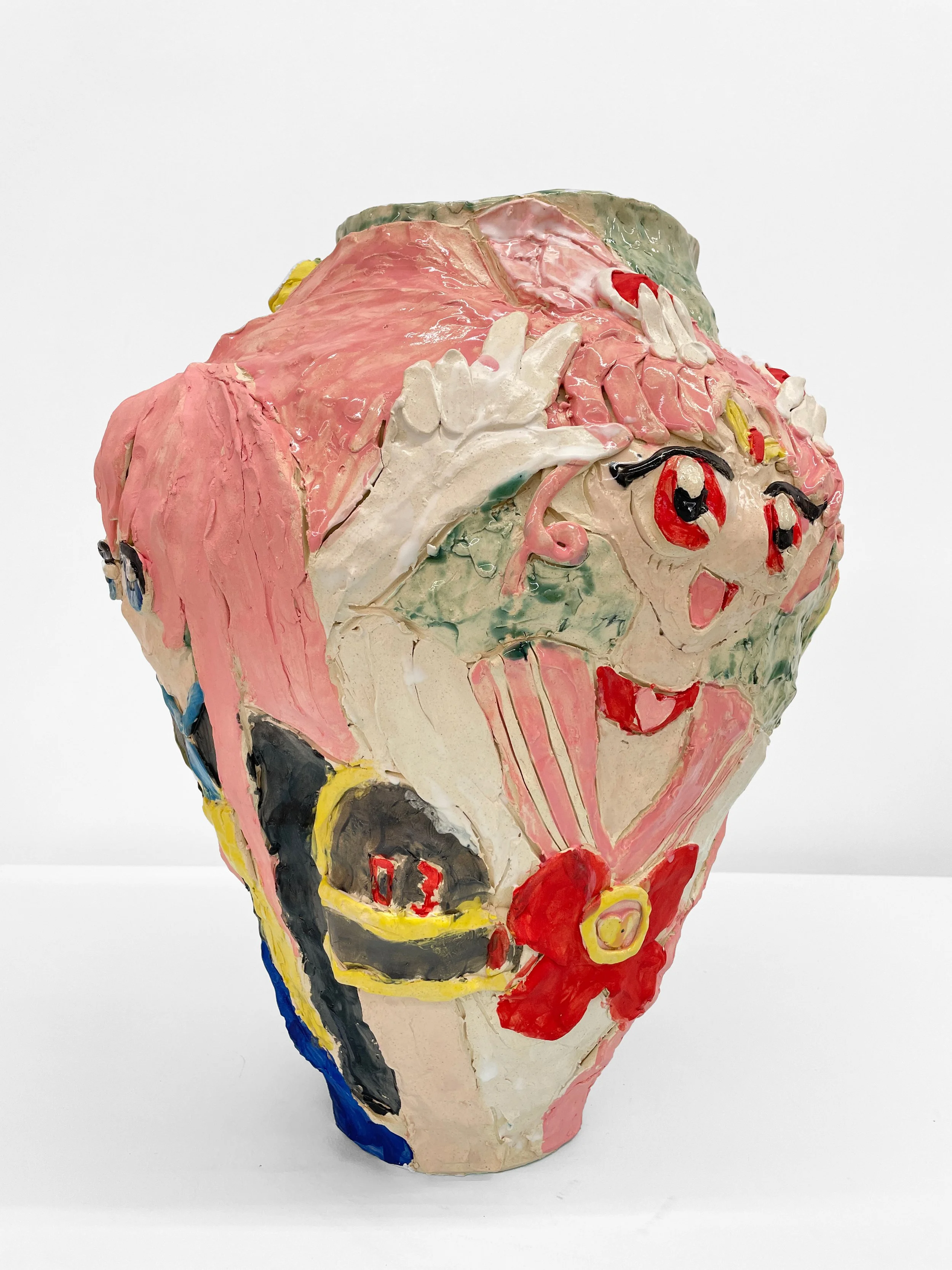  Girls! , 2023
Stoneware, glaze, and underglaze
51 x 42 x 42 cm | 20 x 16 1/2 x 16 1/2 in