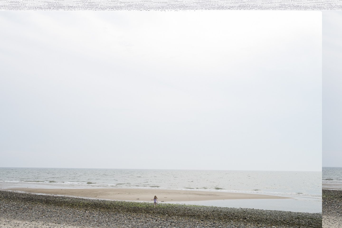  Seconda on the Beach , 2015 - 2016
Archival inkjet print
34 x 51 in | 86 x 129.5 cm
Edition of 3 + 1 AP