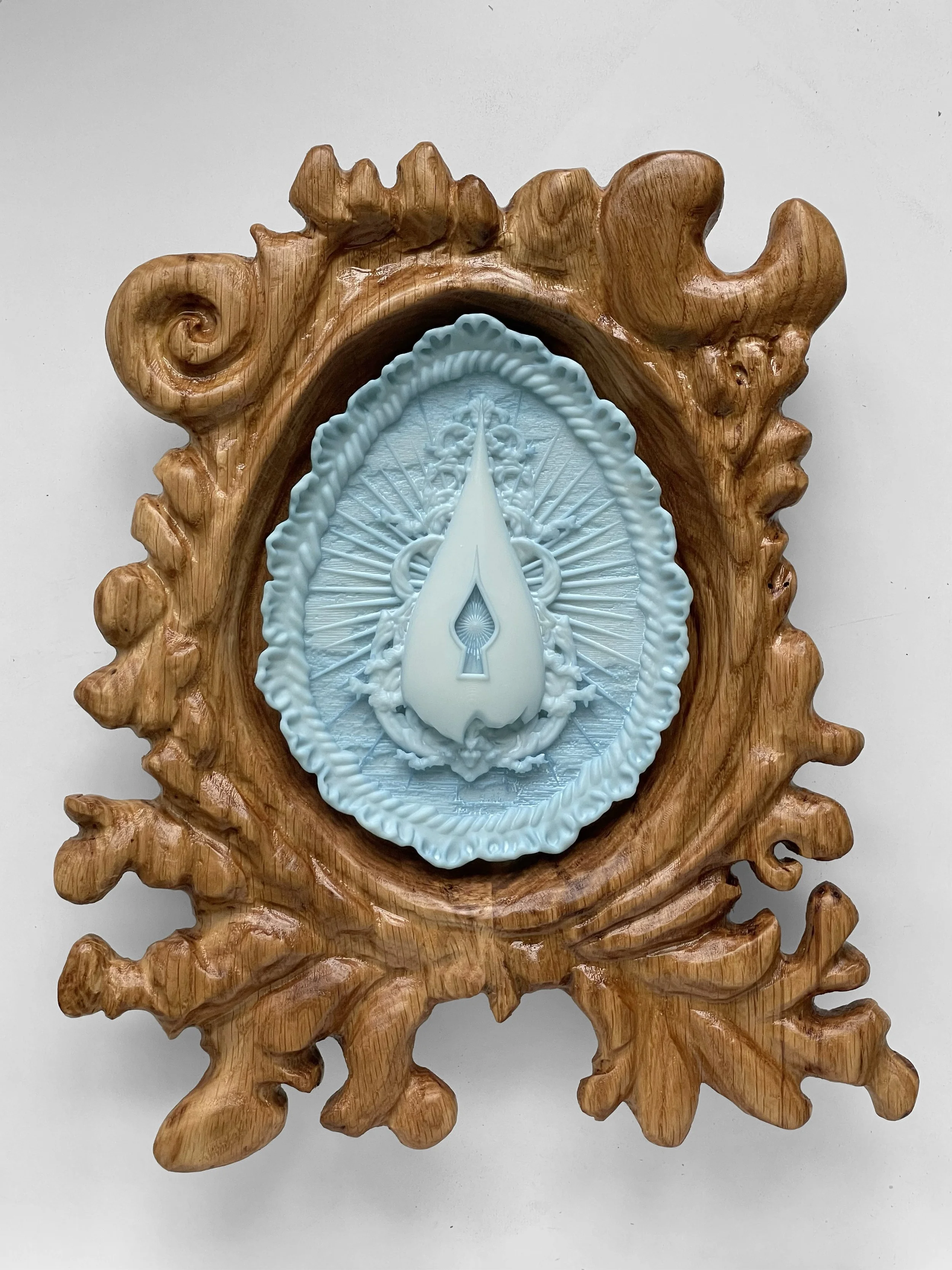  Wailer's Seal , 2024
Oak wood, 3D printed resin, linseed oil, dye
35 x 27 x 5 cm | 14 x 10 1/2 x 2 in