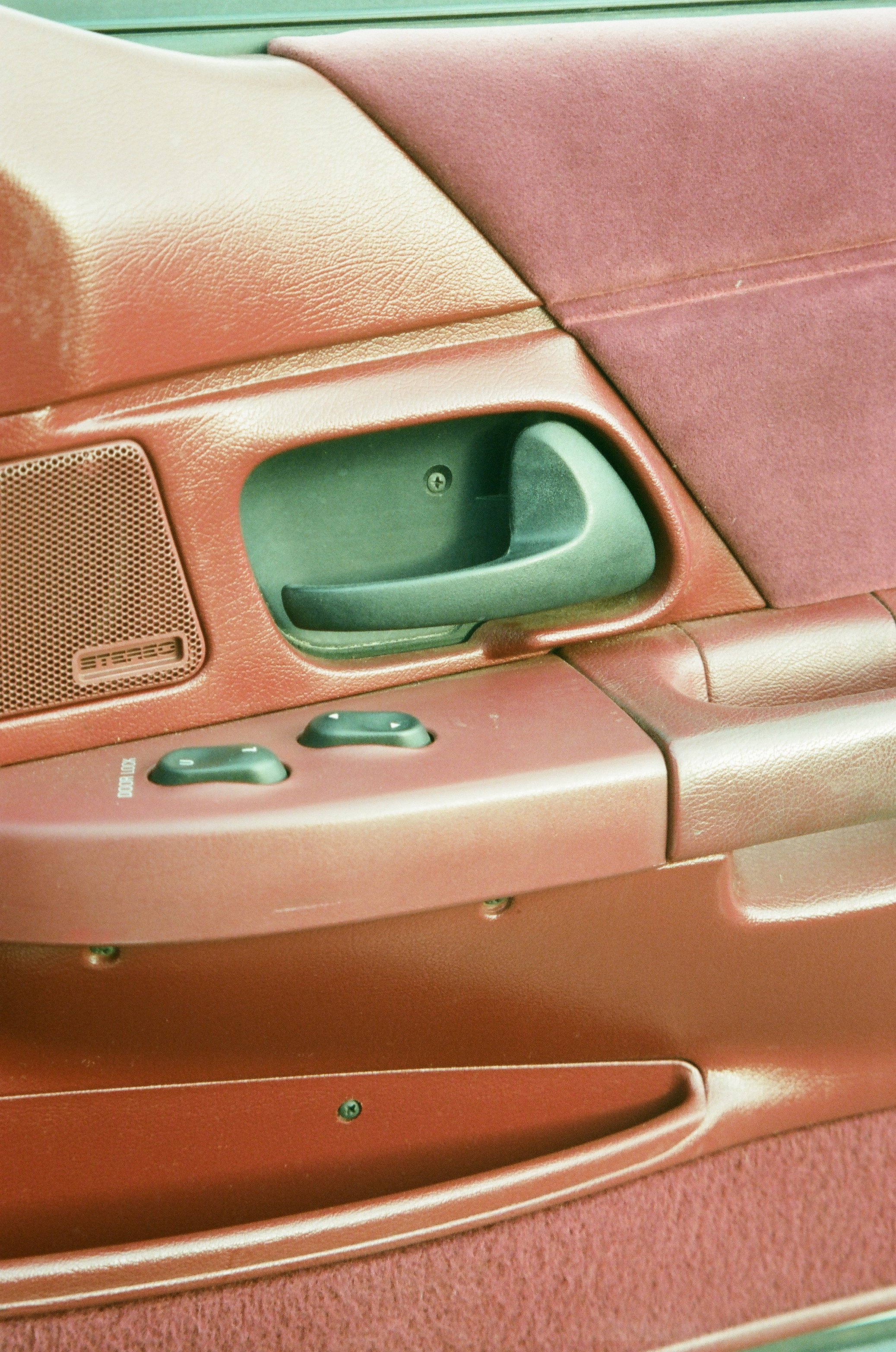  Untitled , 2015
Inkjet print
24 x 16 in | 61 x 40.5 cm