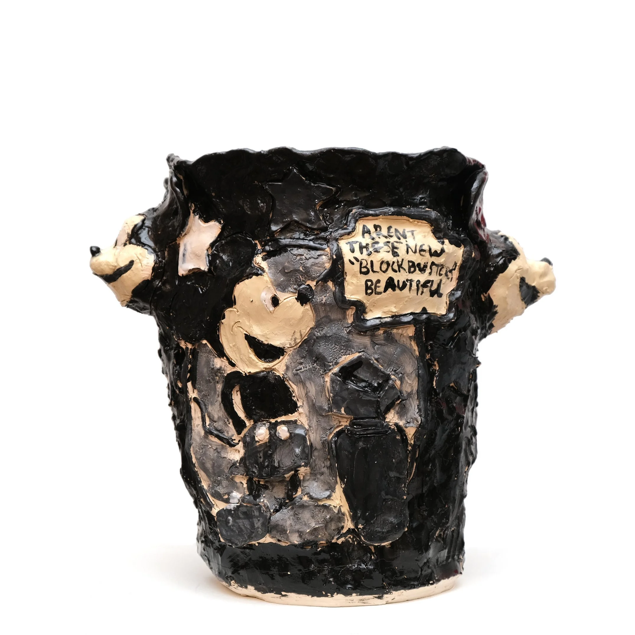  Fighting Mickey , 2022
Stoneware and glaze
30.5 x 35.5 x 20 cm | 12 x 14 x 8 in