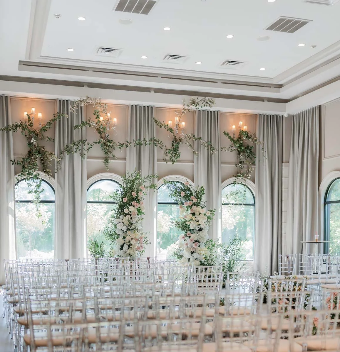 Cyndi &amp; Steve's Glamorous Golden Hour Wedding at Villa Venezia