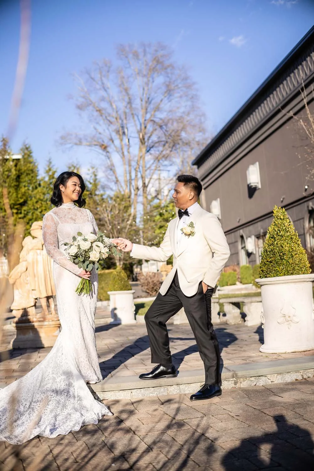 High-Neck Lace Wedding Dresses: Vintage Elegance for the Modern Bride
