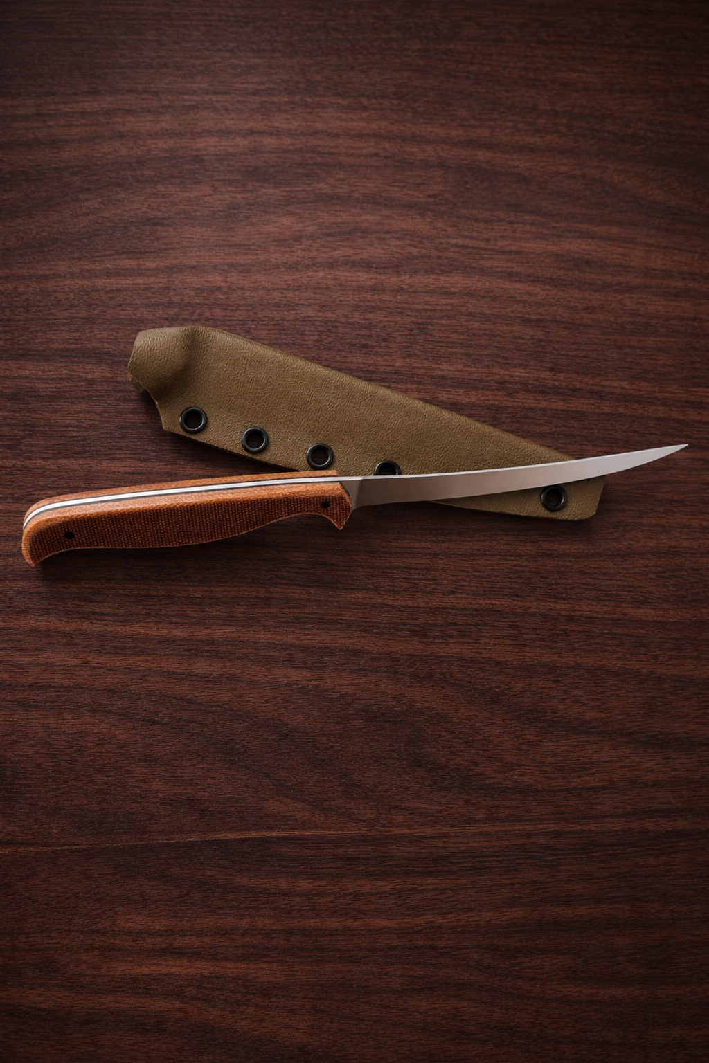 Micarta filet knife .png