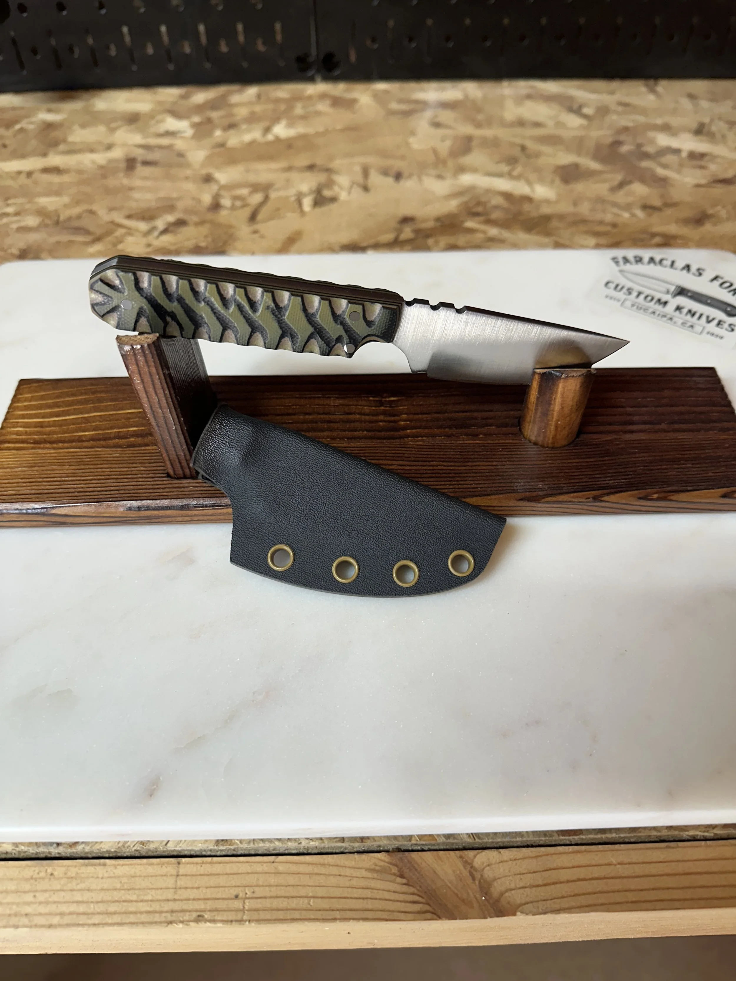 Camo Pattern G10 EDC.jpeg