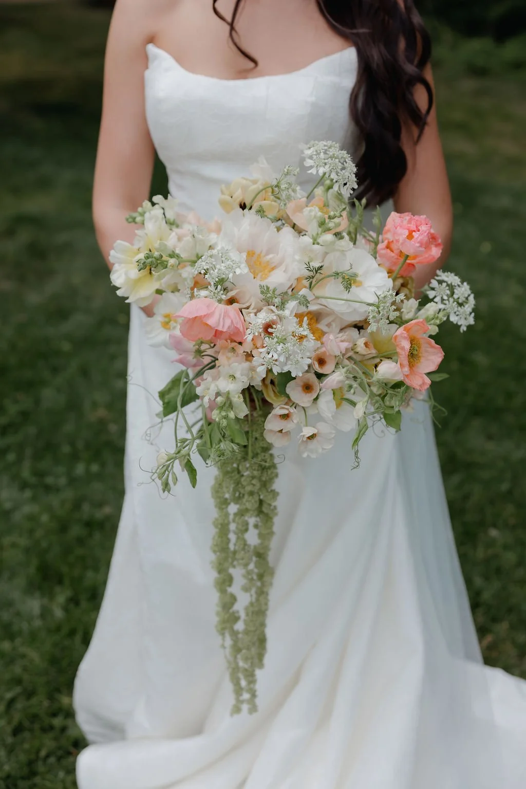 Morning Glory Farm Wedding Flowers | Garden Style Wedding Florist