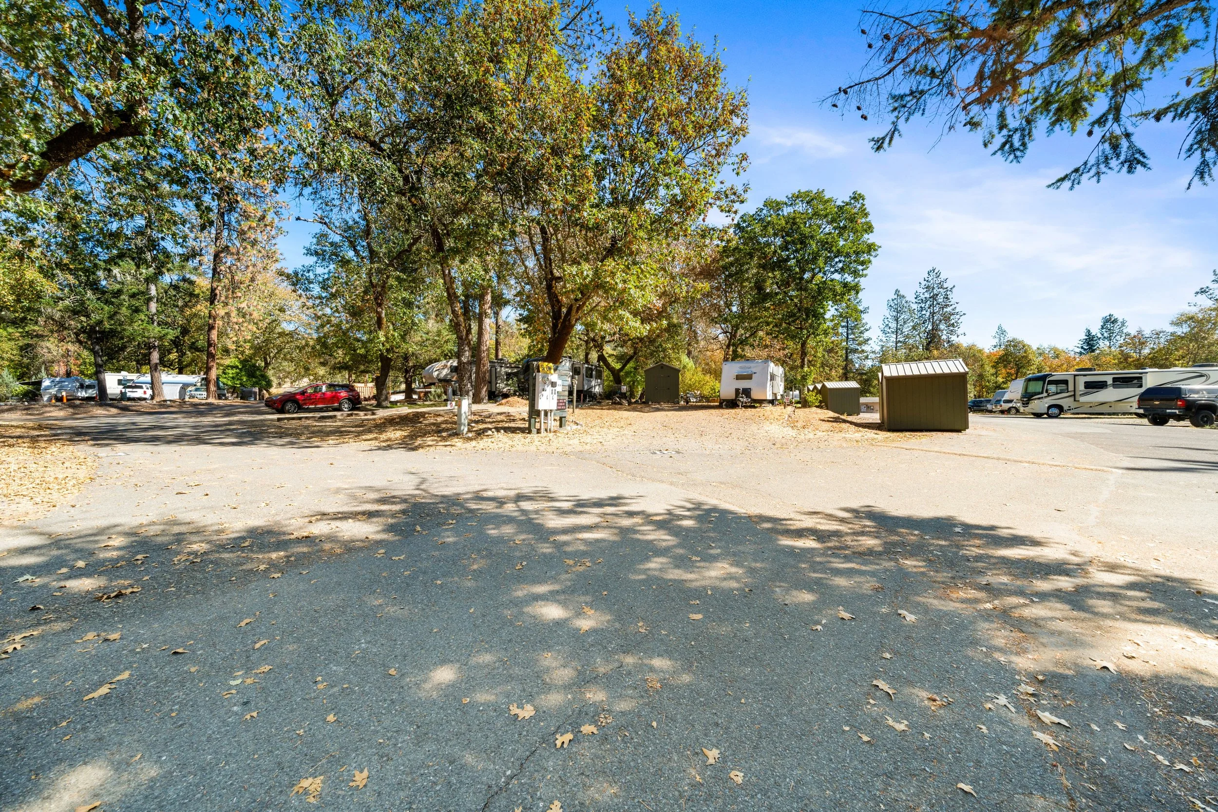 whitehorse-rv-village-rv-site-open-layout.jpg