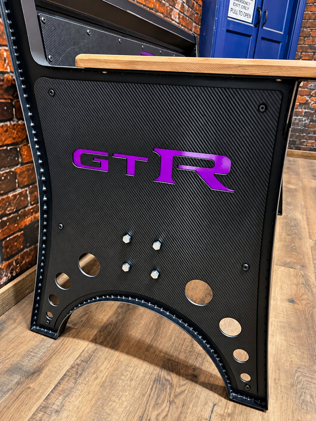 GTR BENCH 6.png