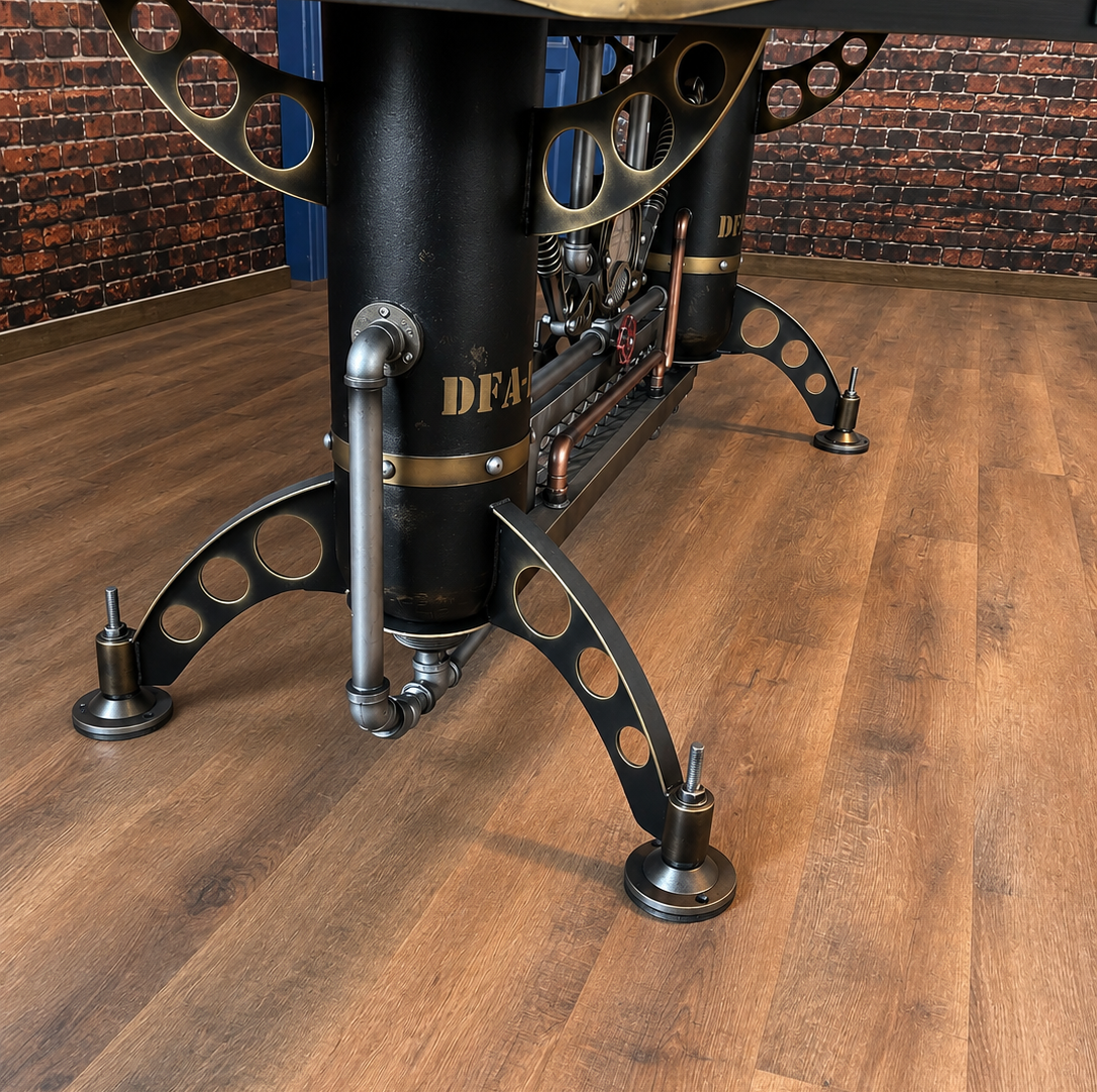 Steampunk Tank poker table 2.png