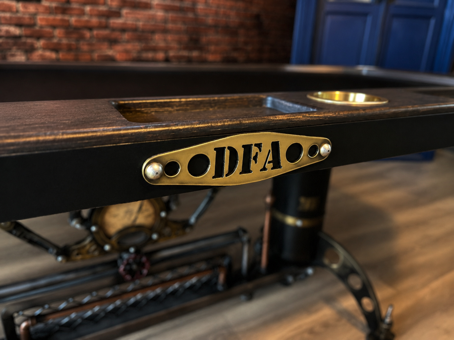 Steampunk Tank poker table 7.png