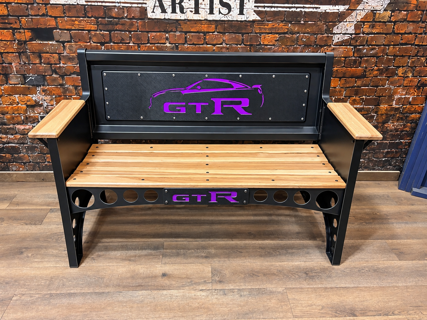 GTR BENCH 8.png