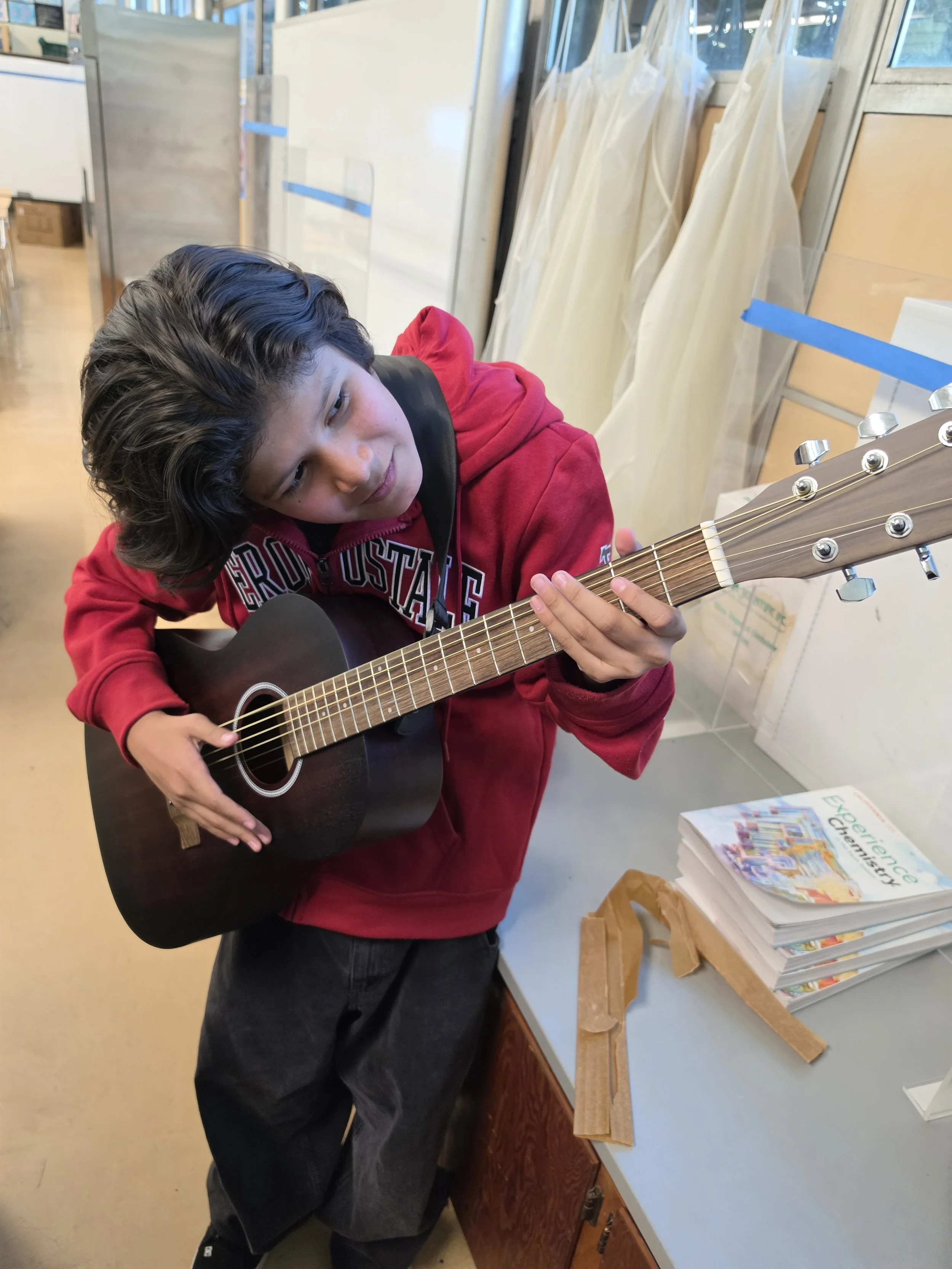 Where a Guitar Can Lead: Introducing the FG4K Guitar