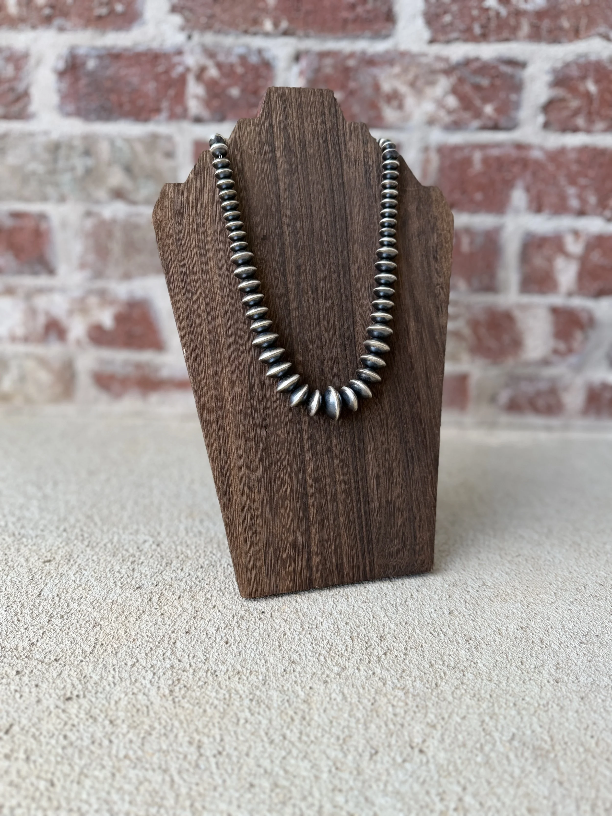 18" Saucer Necklace