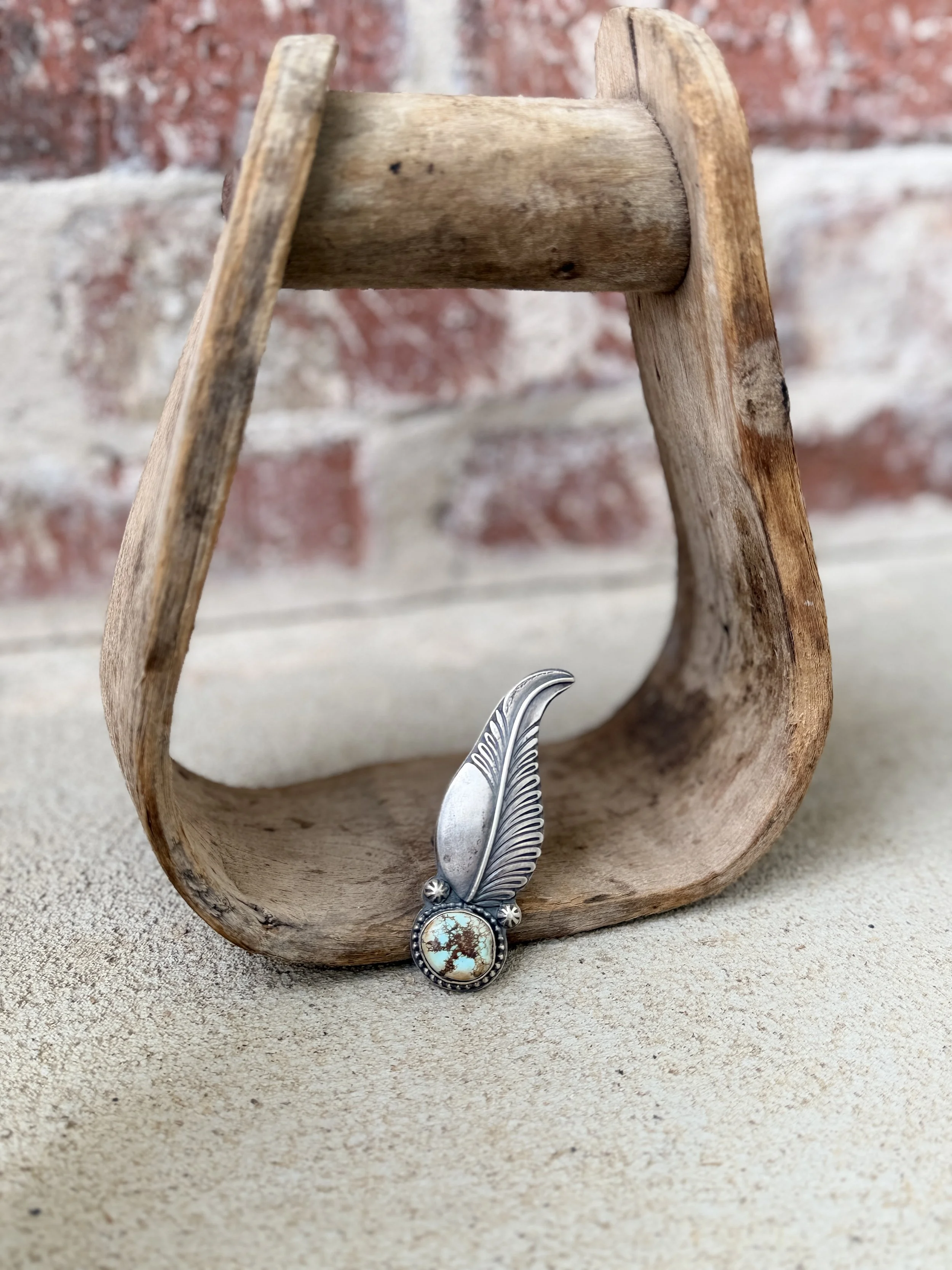 Golden Hills Feather Ring Size 8