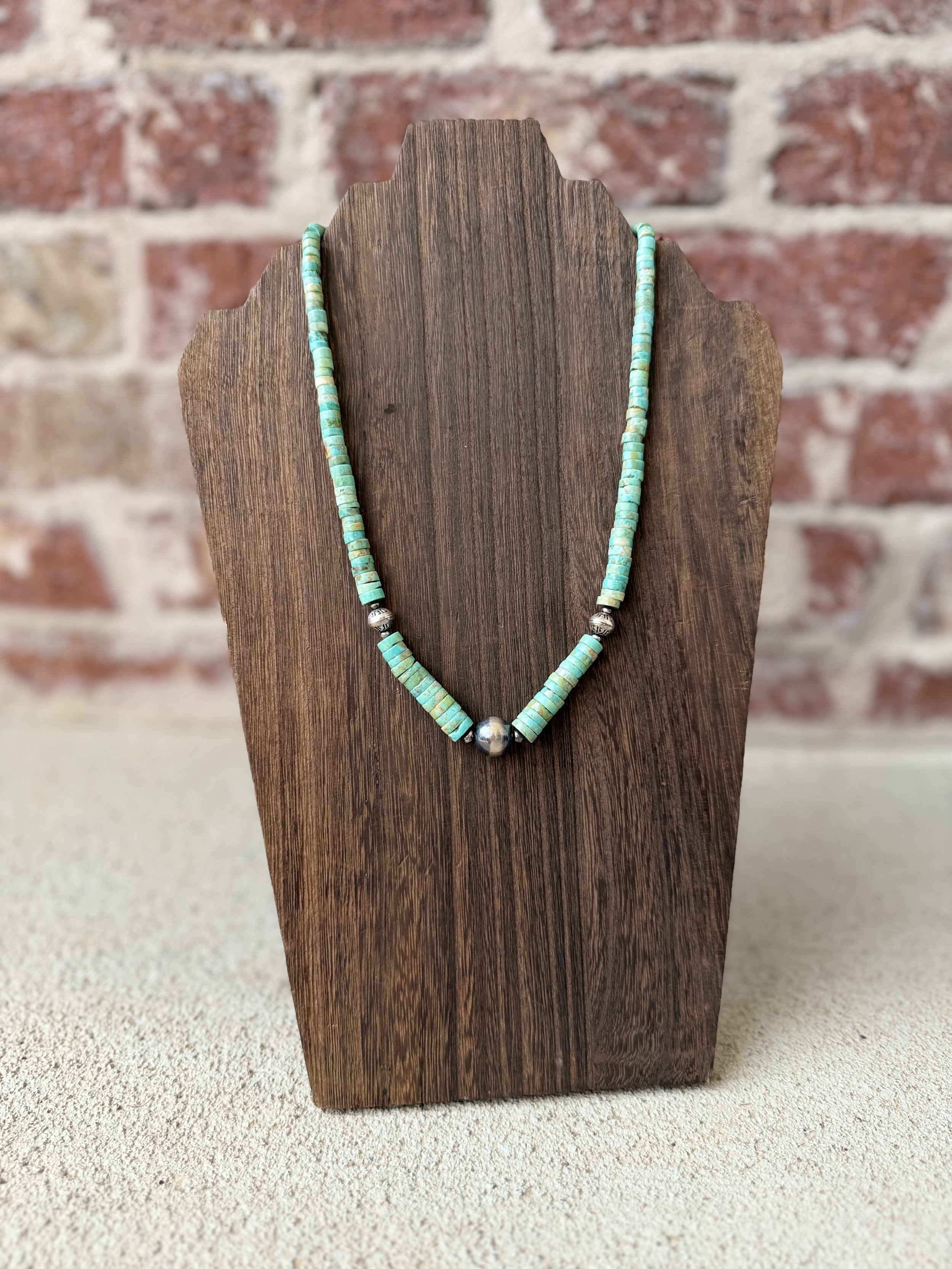 Kingman Heishi Necklace 18"