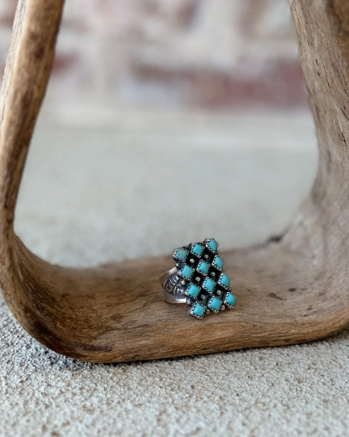 Kingman 12 Stone Ring