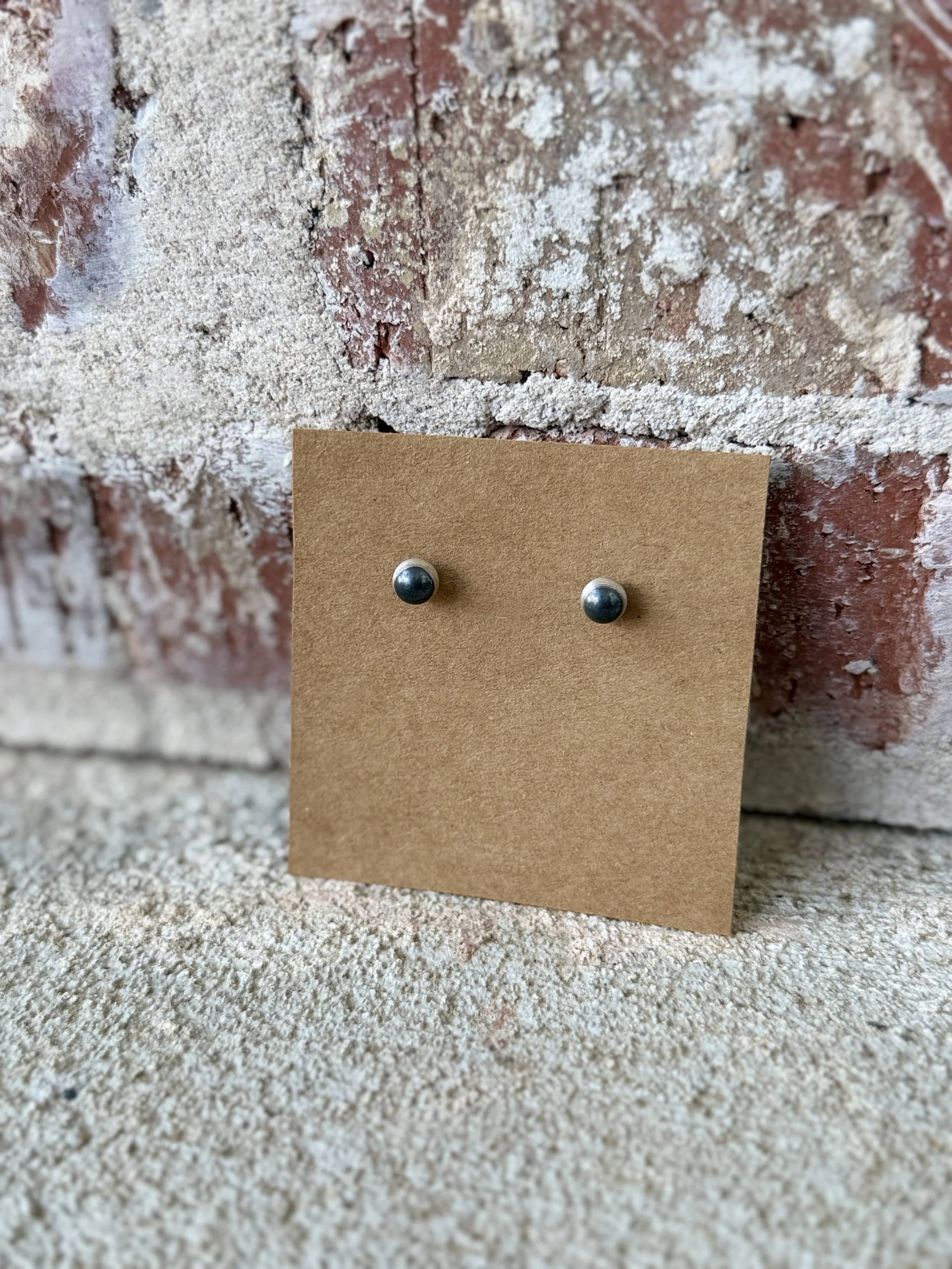6mm Pearl Bead Earring