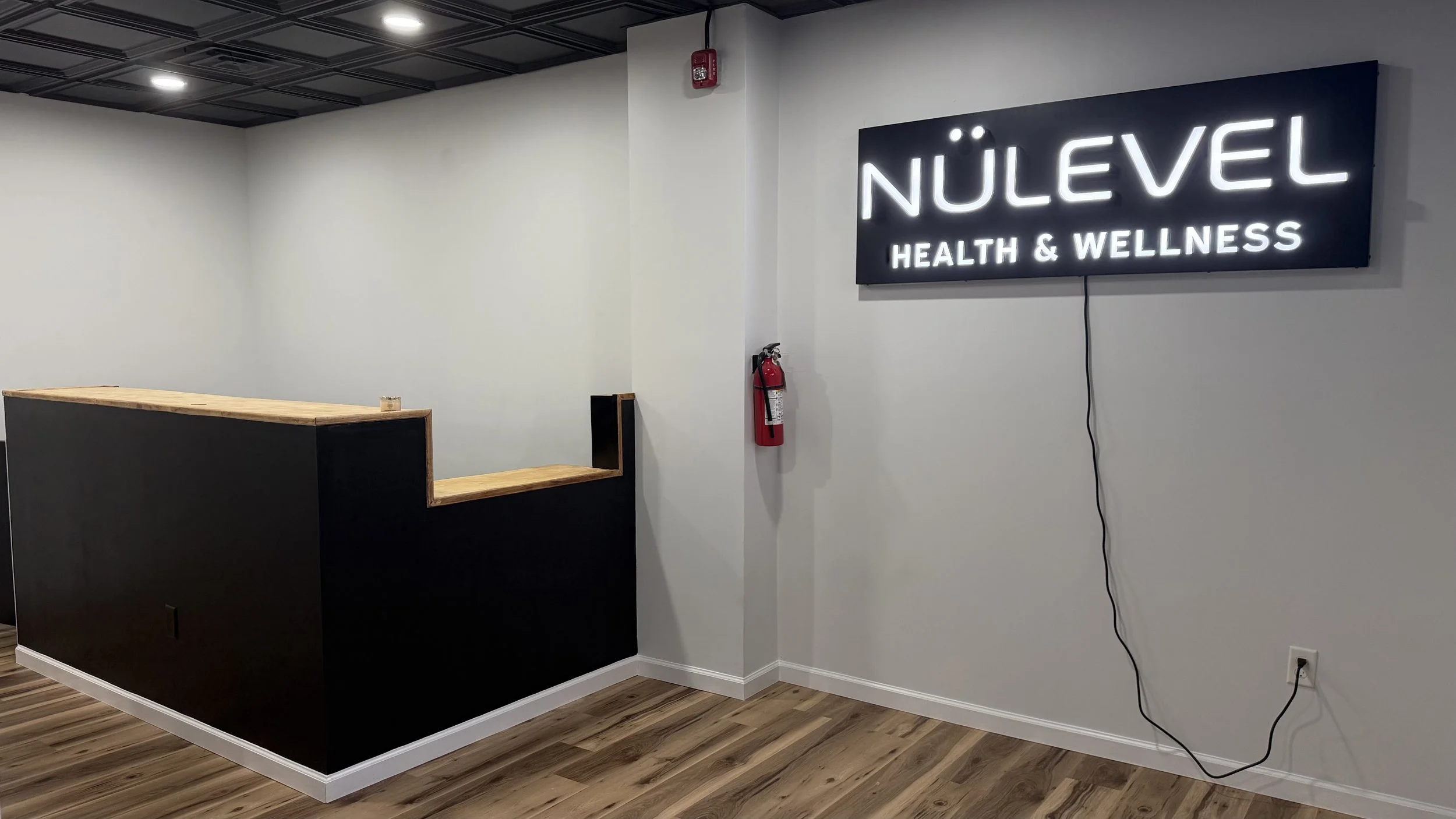 Nulevel Health and Wellness reception desk