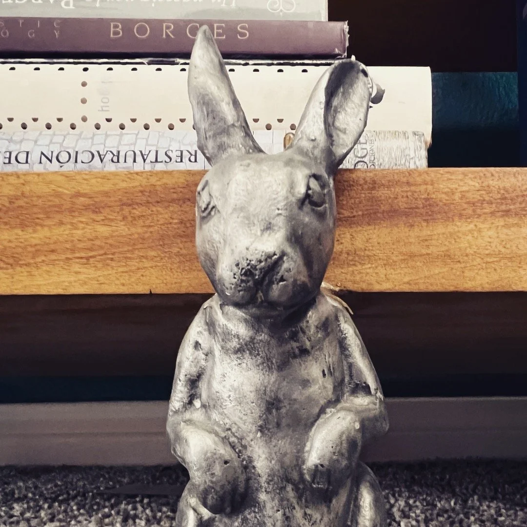 #customfurniture #detail #rabbit