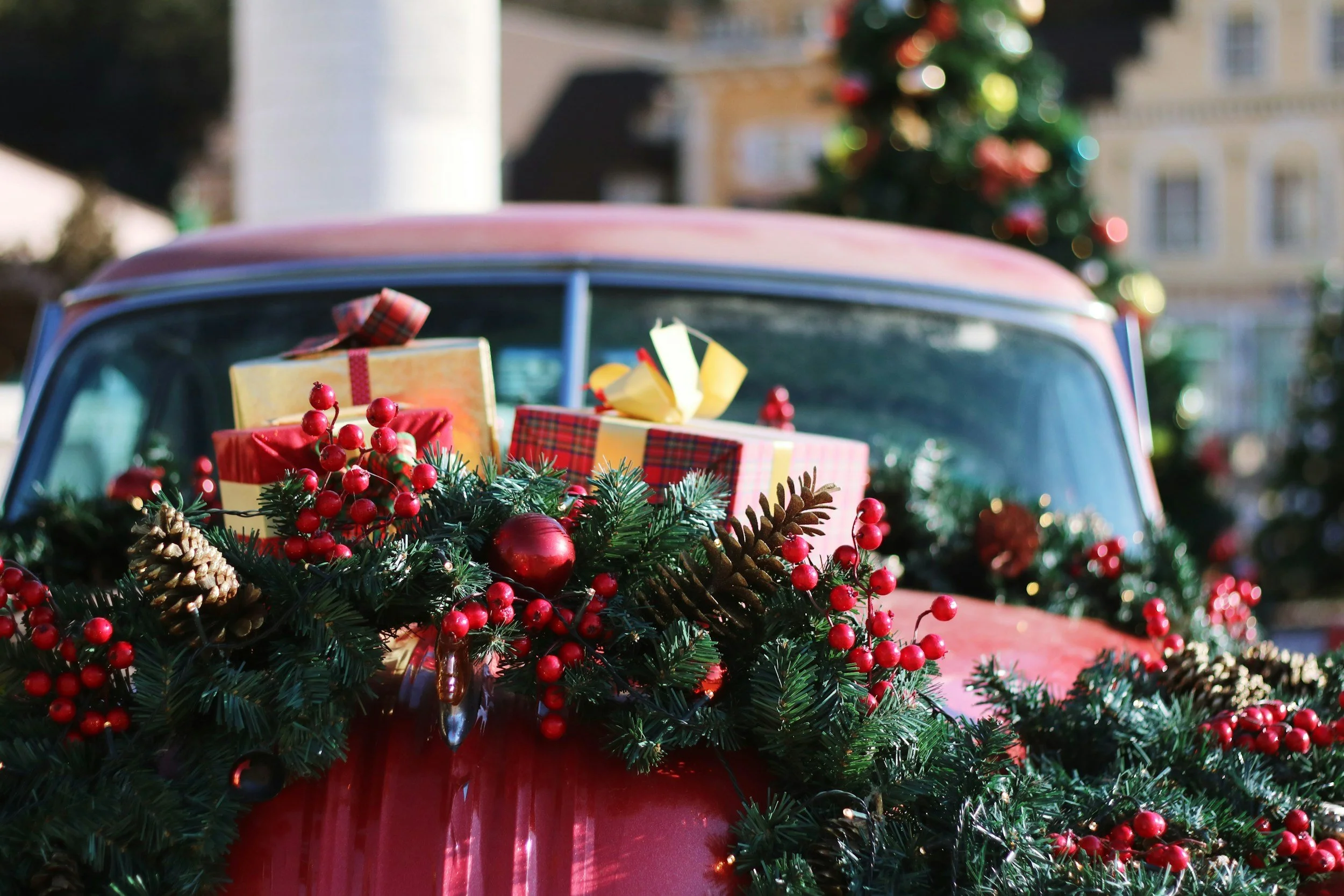 Christmas Marketing Ideas to Lean Into the Holiday Spirit