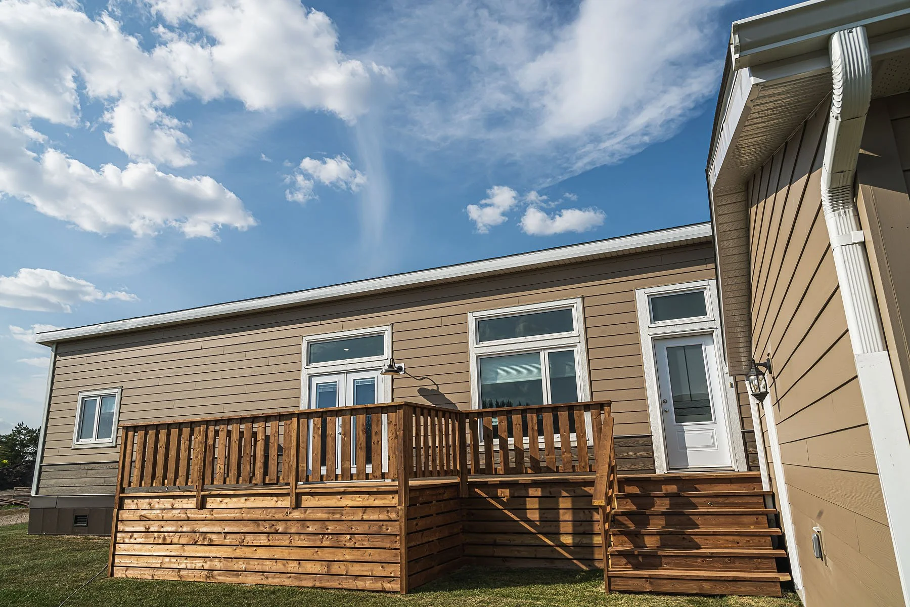 2 Sequoia Crescent Monterey Estates North