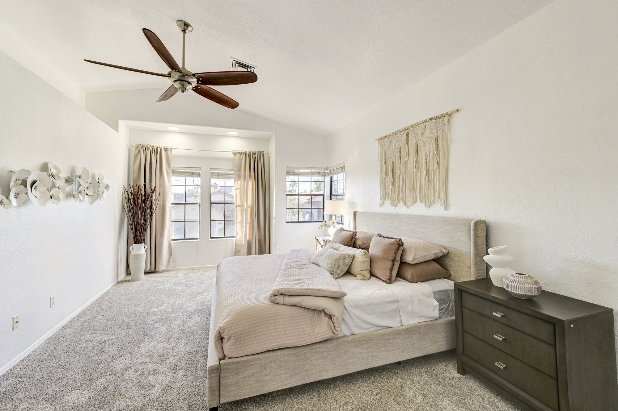 11887 N 91st Pl-21.jpg