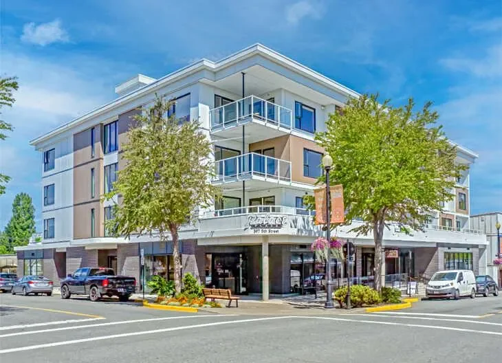 Palace Place, Courtenay