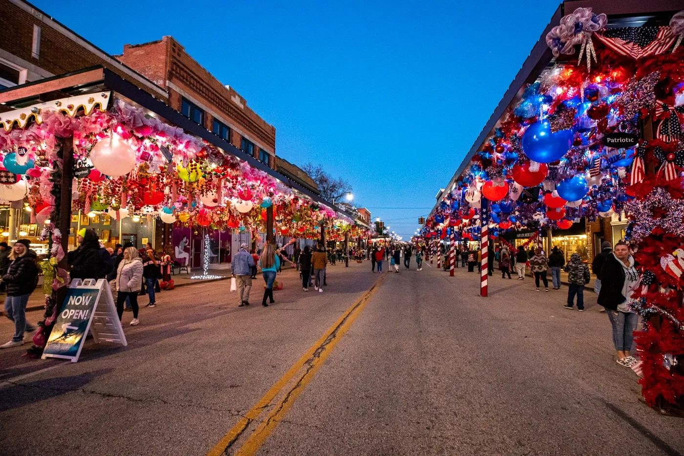 Route-66-Christmas-Chute-Sapulpa-Oklahoma-048.webp